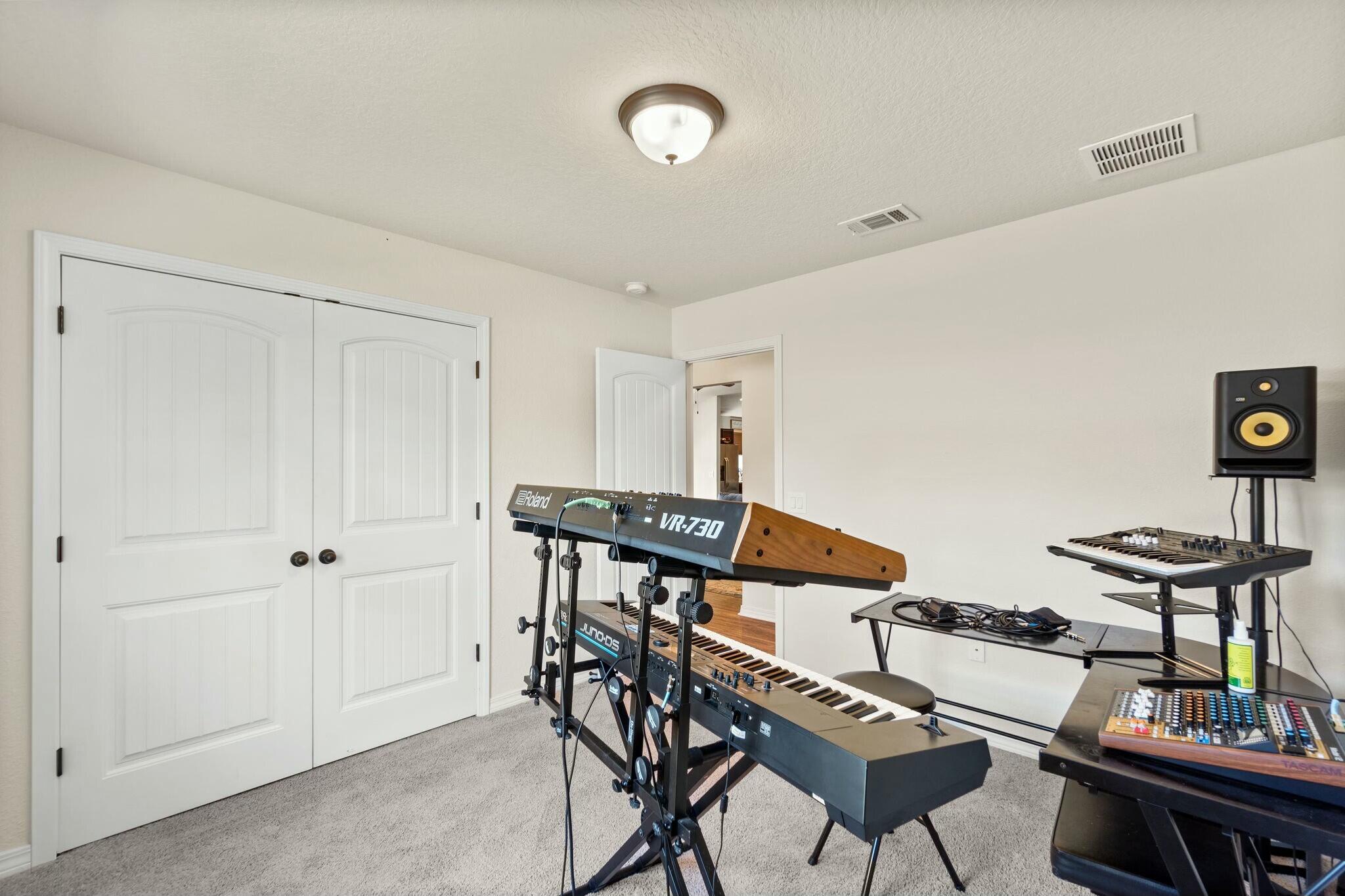 NAVARRE 2ND ADD - Residential