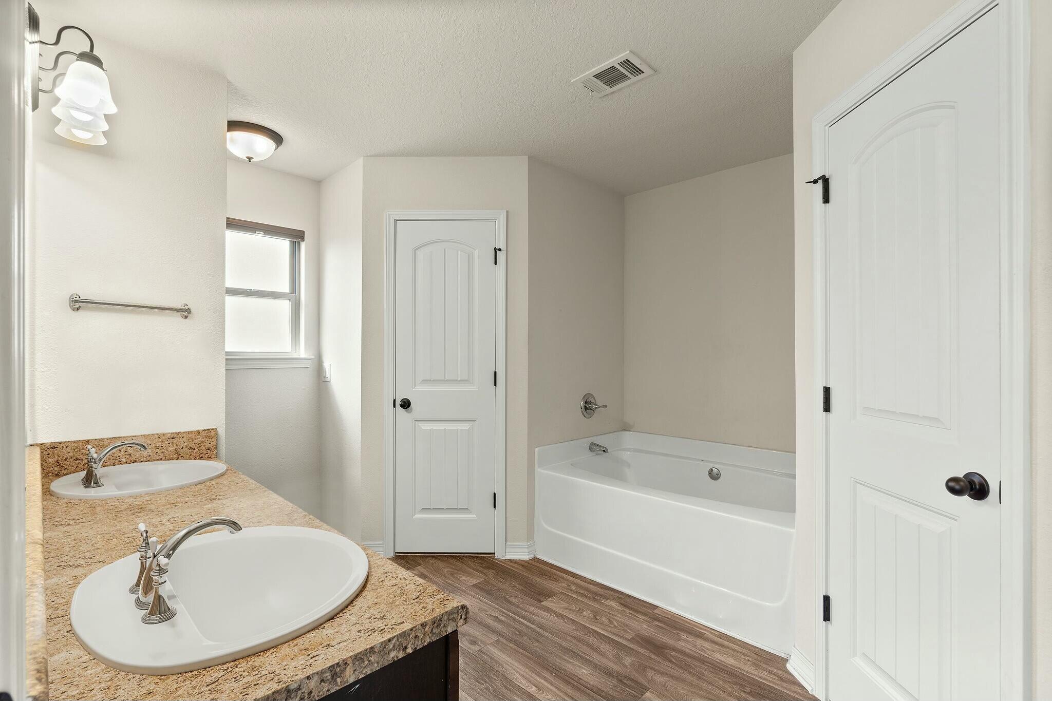 NAVARRE 2ND ADD - Residential