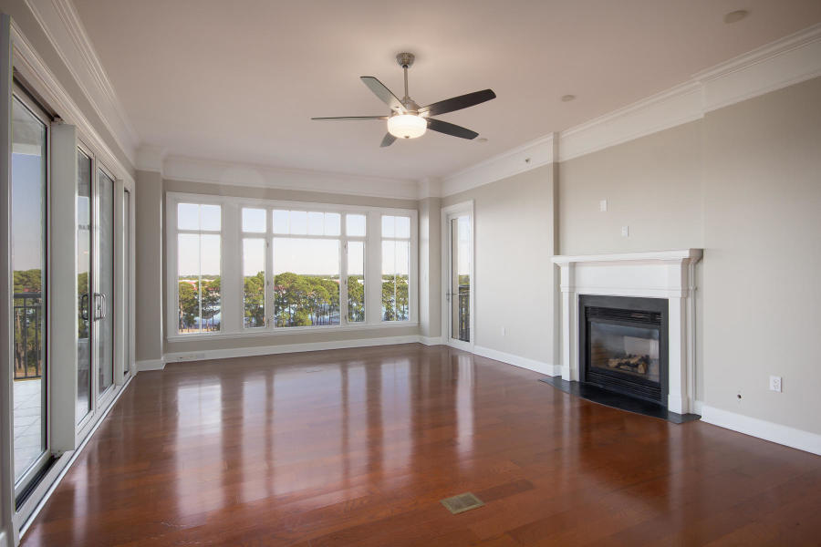 ONE WATER PLACE AT KELLY PLANTATION - Residential