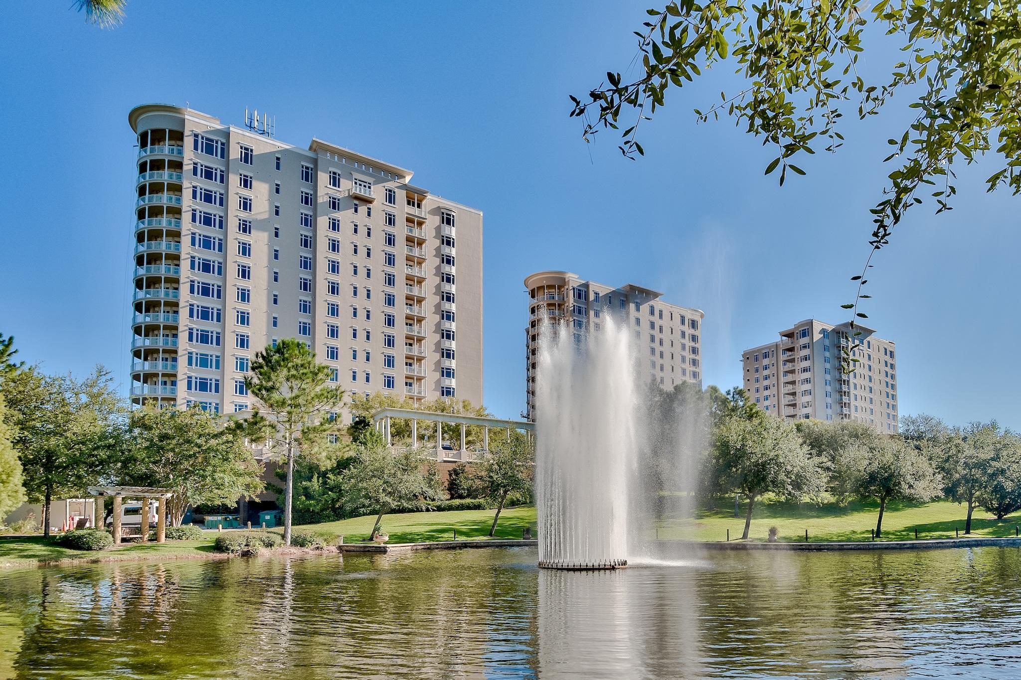 ONE WATER PLACE AT KELLY PLANTATION - Residential