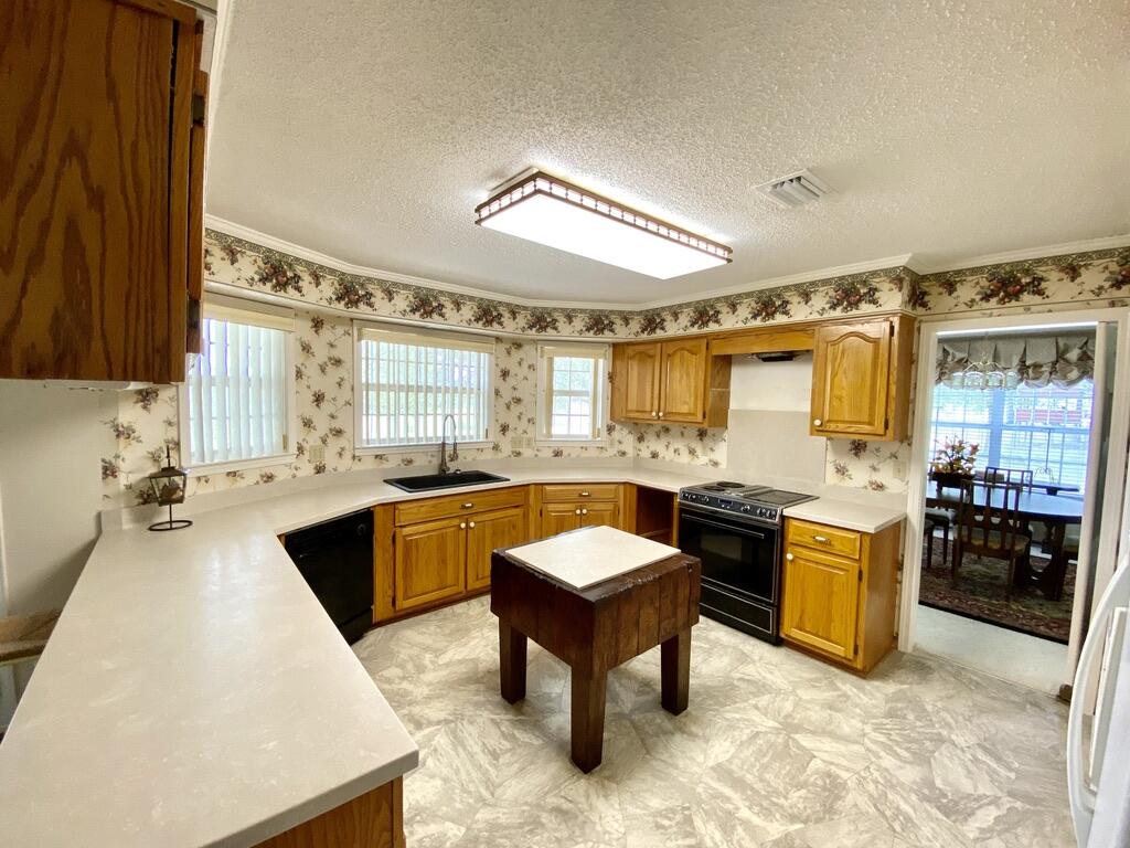 NORTH SUPERGROUP - Residential