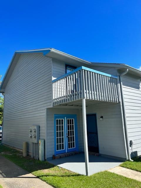 BROWNSVILLE STATION - Residential Lease