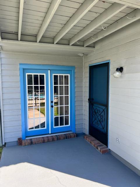 BROWNSVILLE STATION - Residential Lease