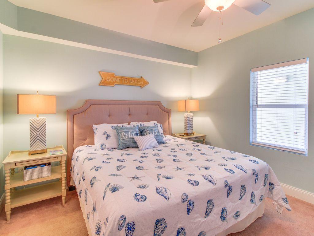 Laketown Wharf - Residential