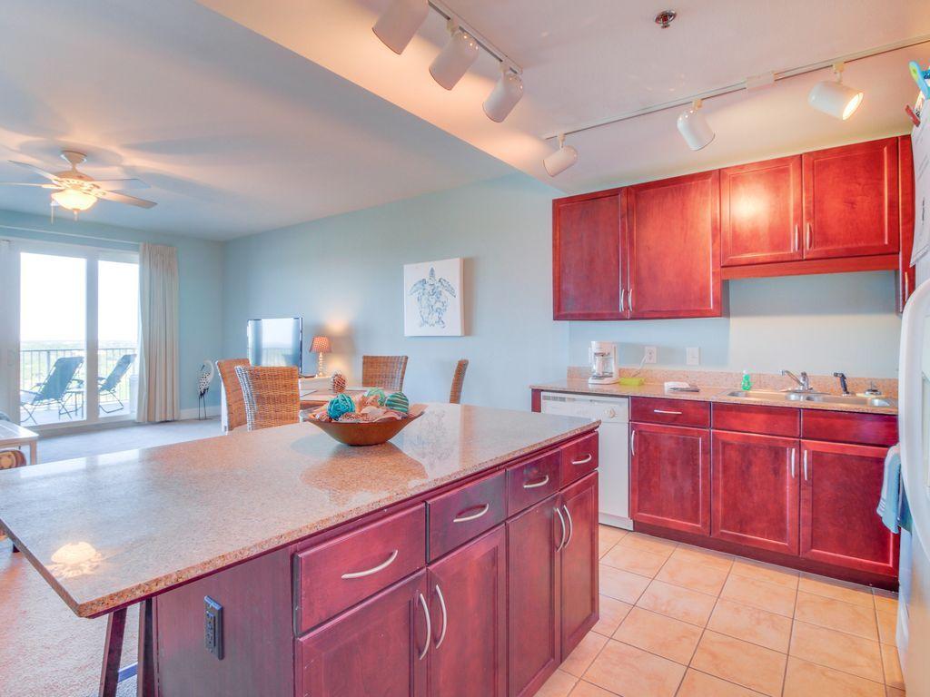 Laketown Wharf - Residential