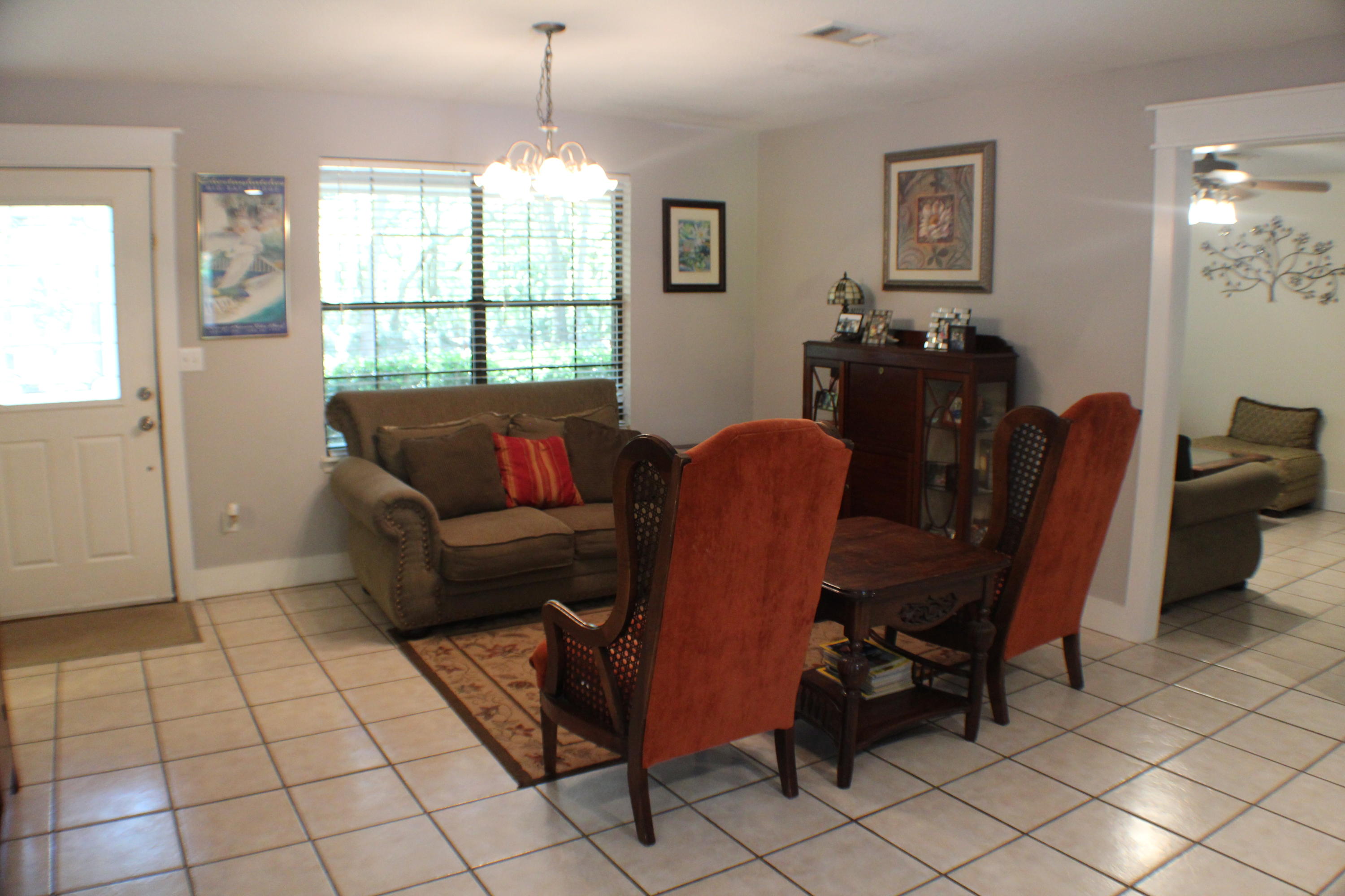 VILLA TASSO TOWN OF - Residential