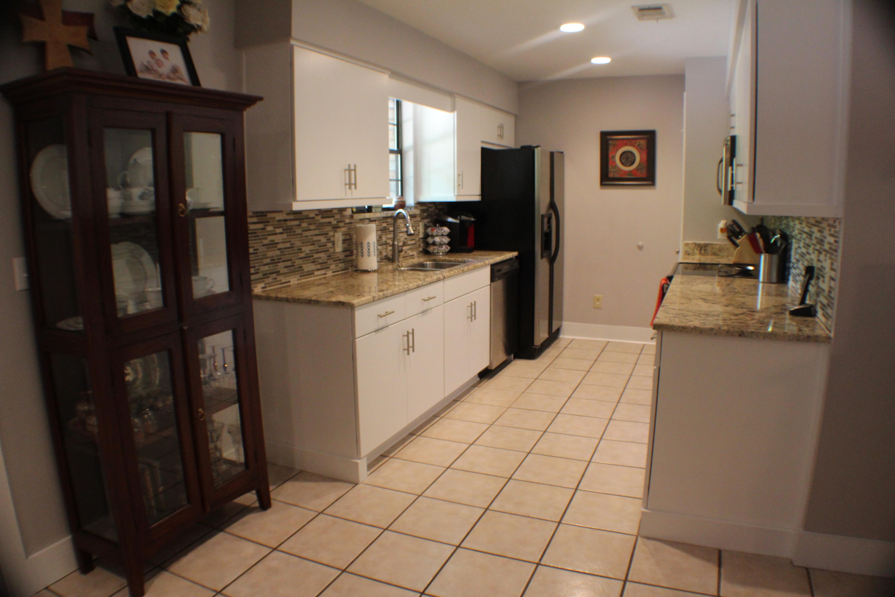 VILLA TASSO TOWN OF - Residential