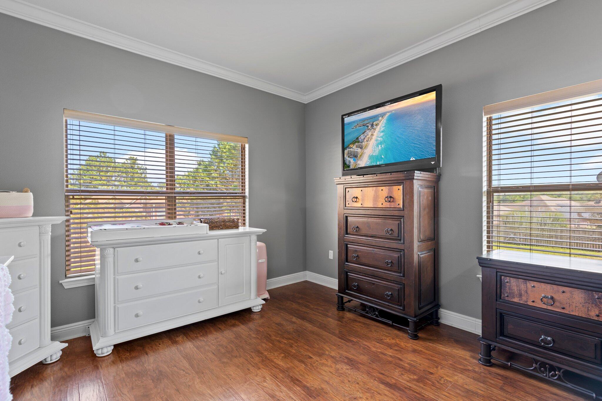 ROLLING RIDGE - Residential