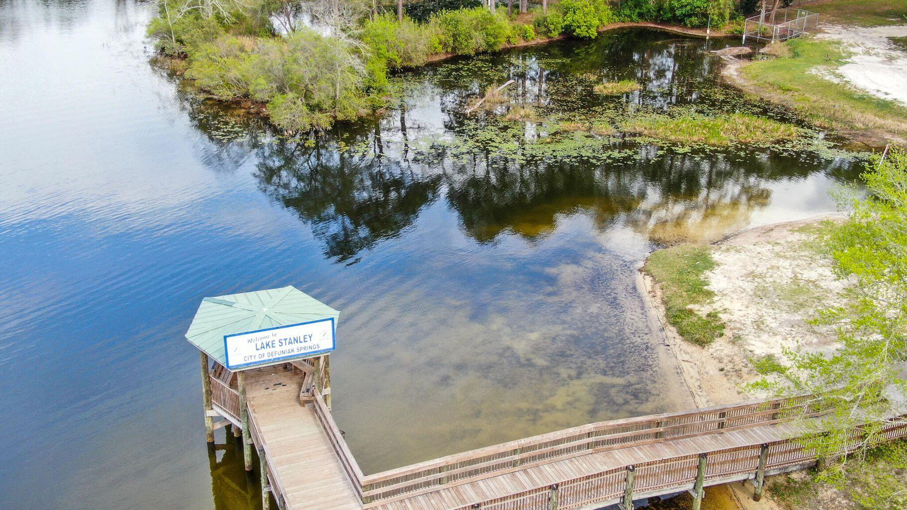 OAKWOOD LAKES ESTATES - Land