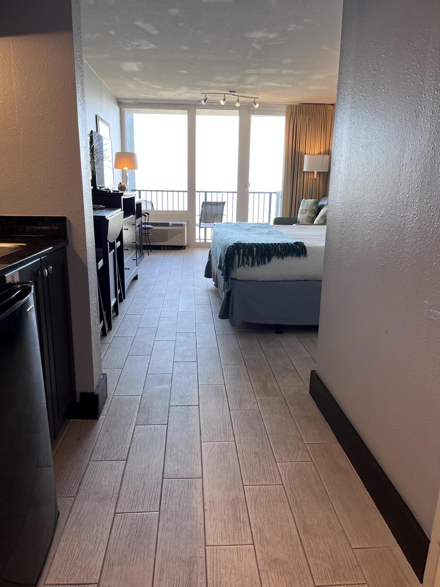 BAYSIDE CONDO SANDESTIN - Residential