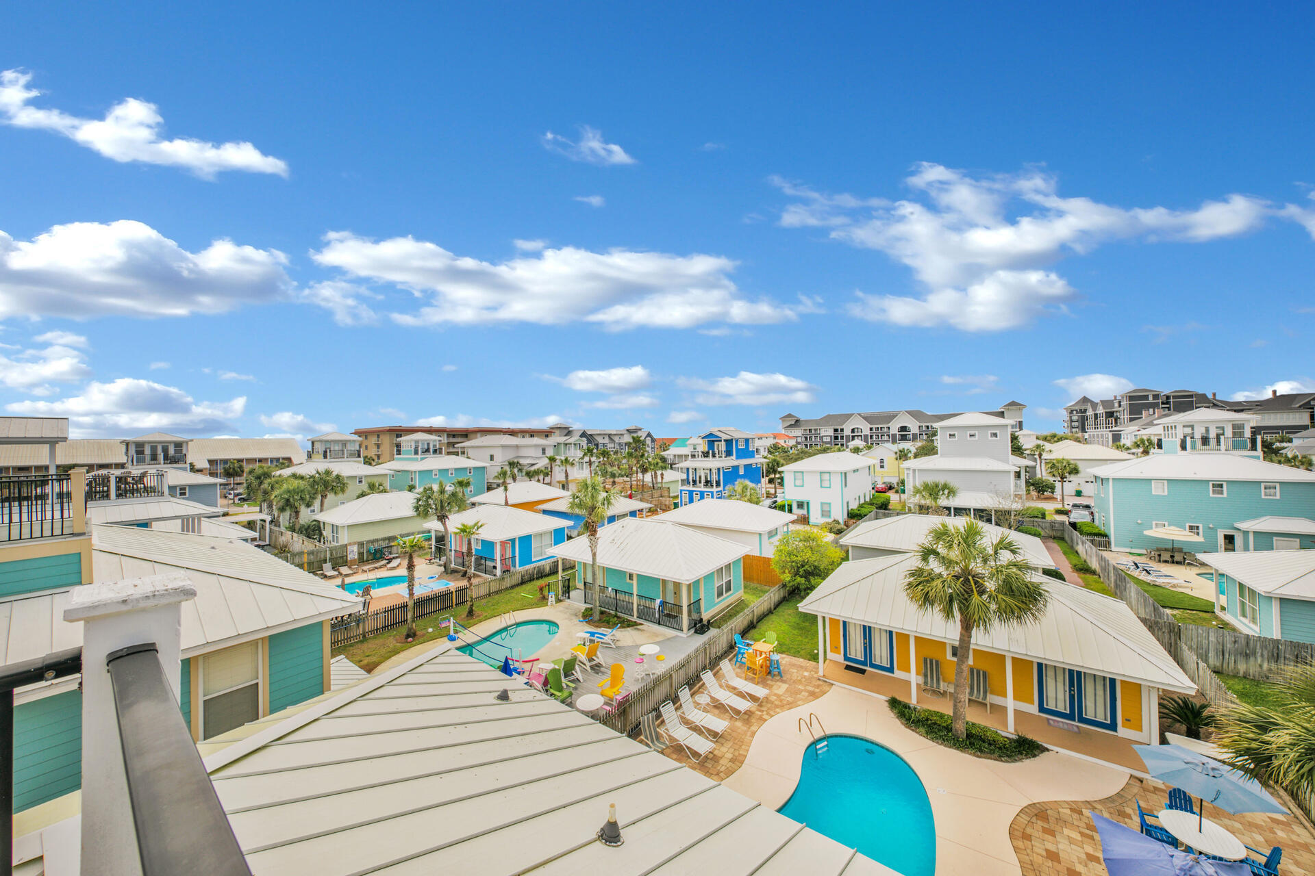 CRYSTAL BEACH - Residential