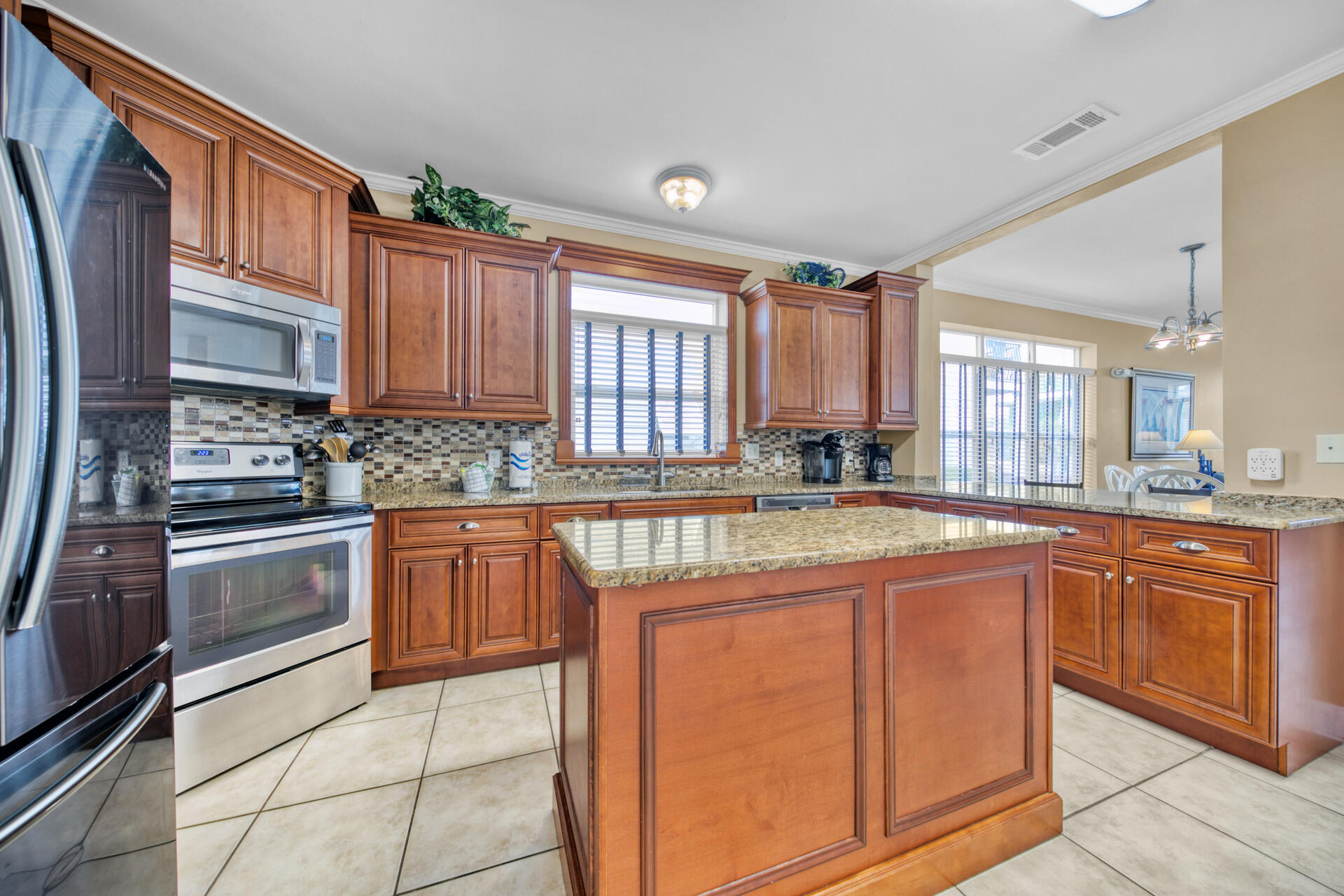 CRYSTAL BEACH - Residential