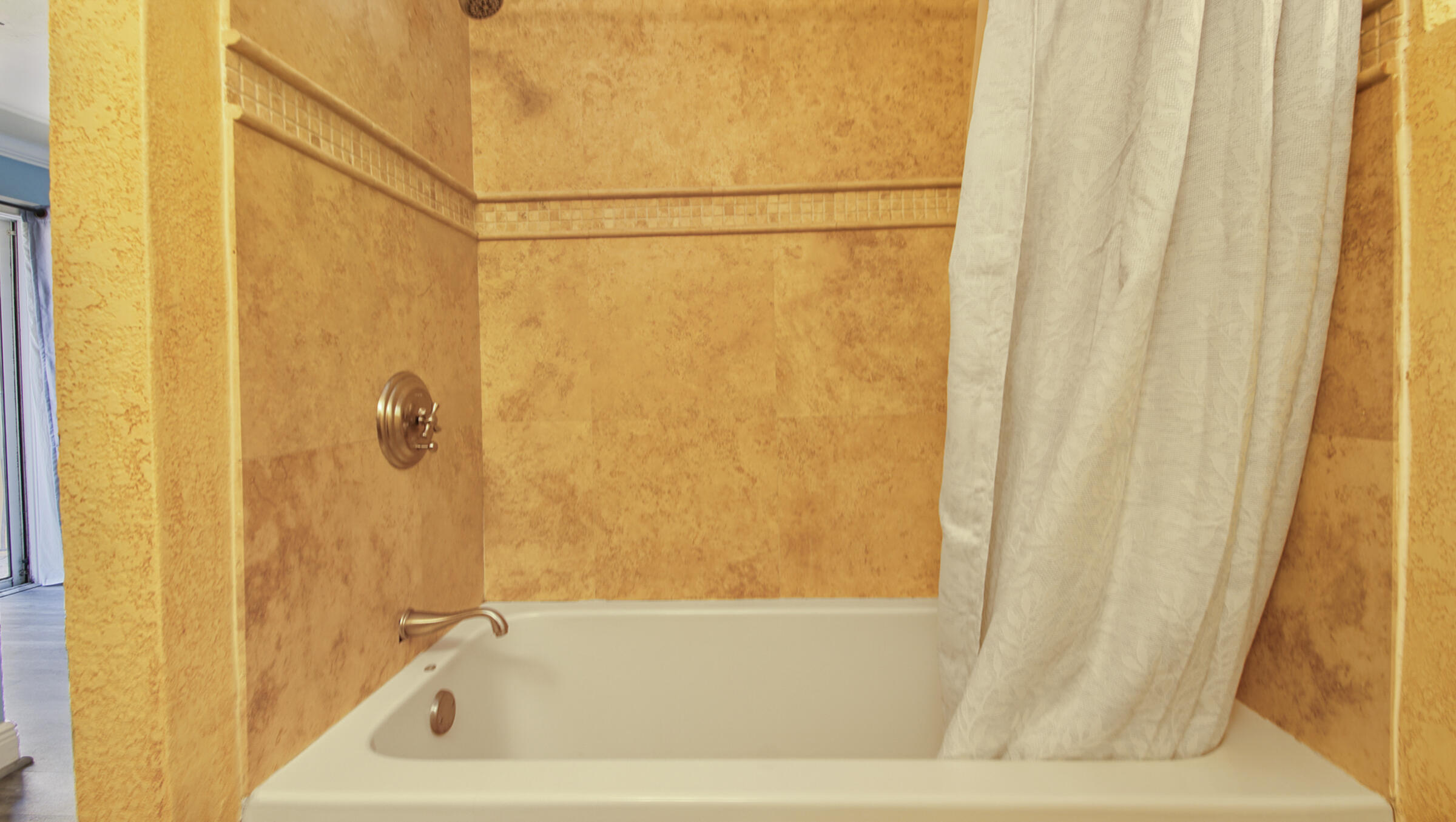 CALHOUN 2ND ADDN REV - Residential