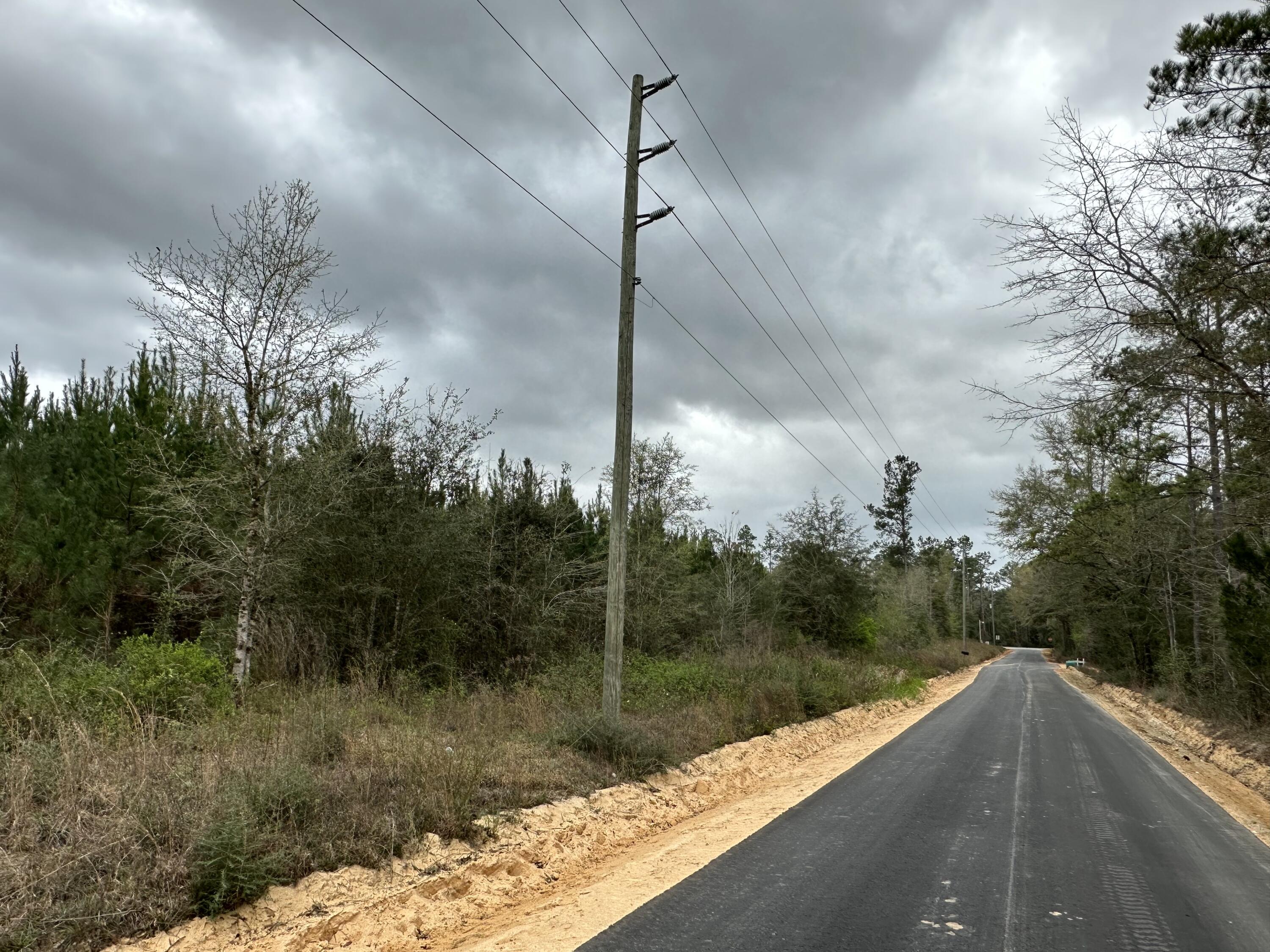 METES & BOUNDS - Land