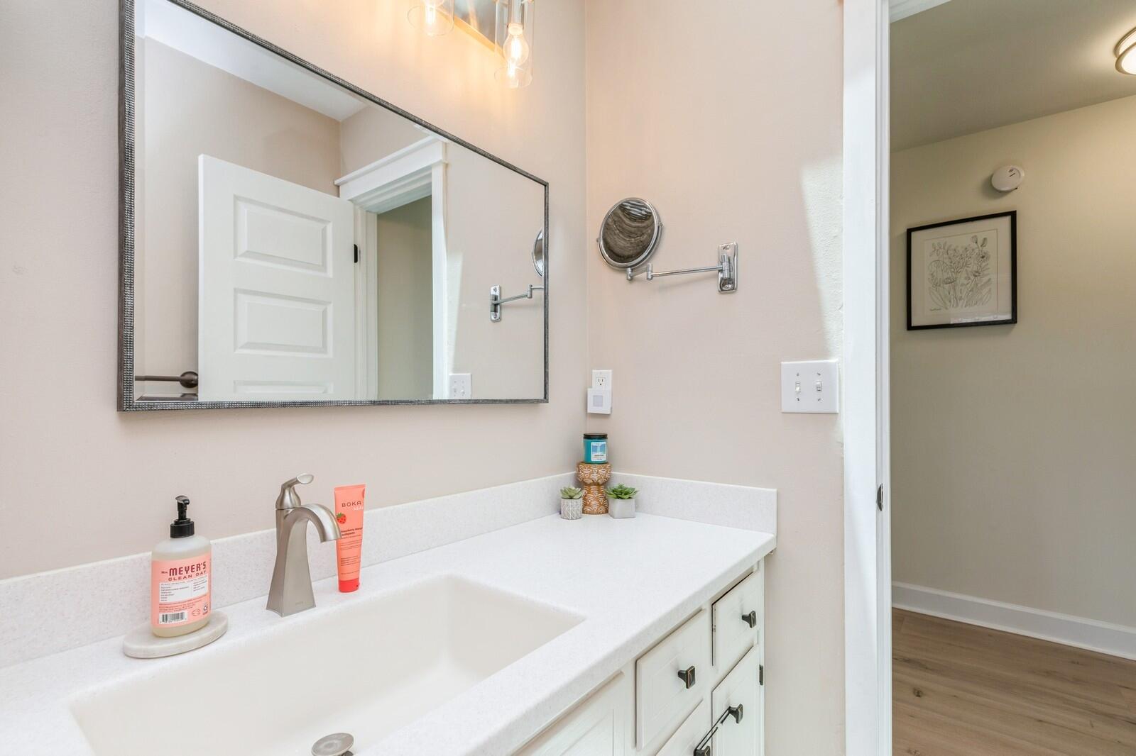 PINEWOOD ESTATES - Residential