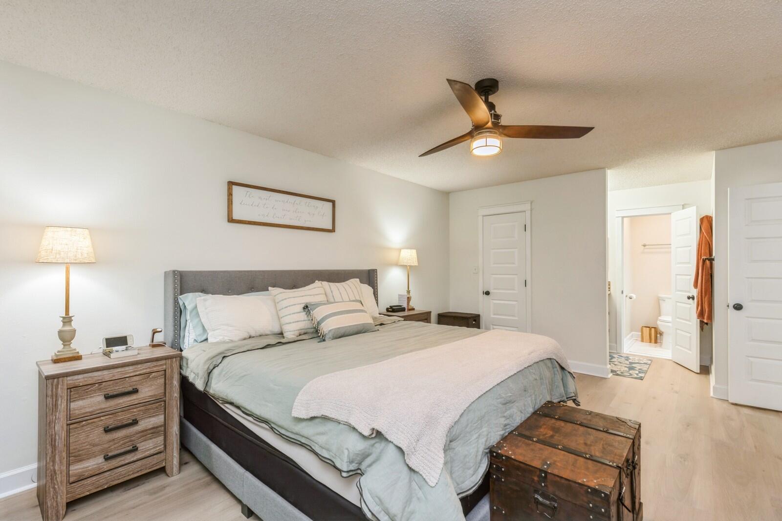PINEWOOD ESTATES - Residential
