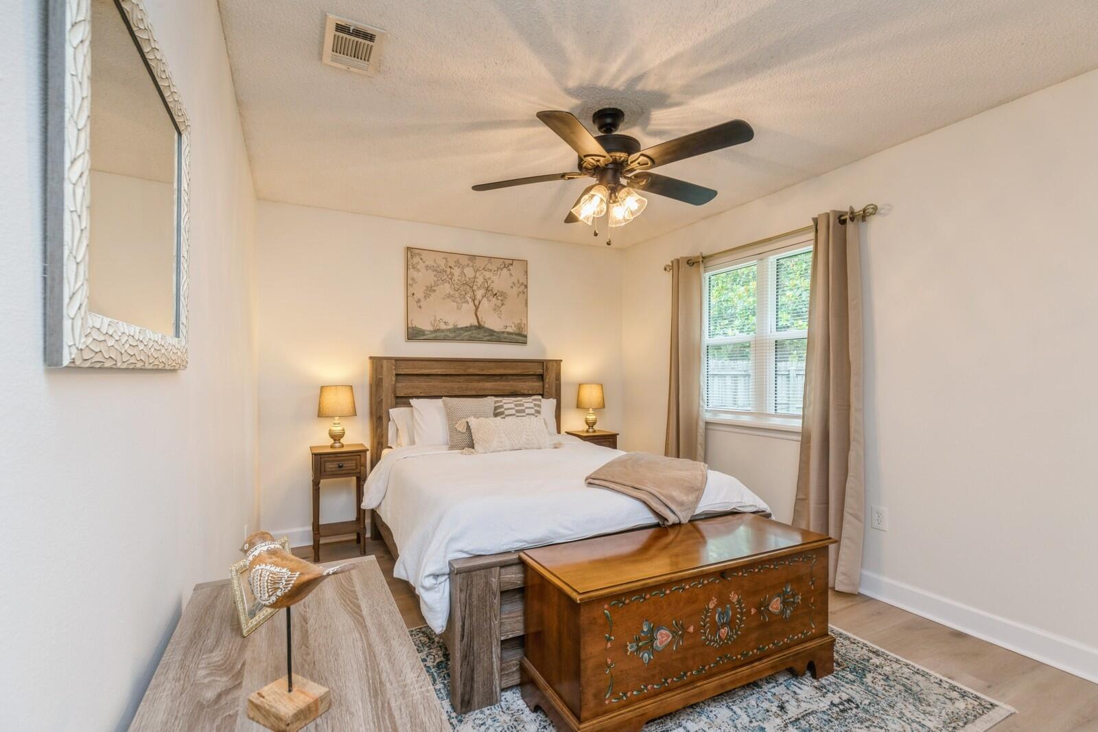 PINEWOOD ESTATES - Residential