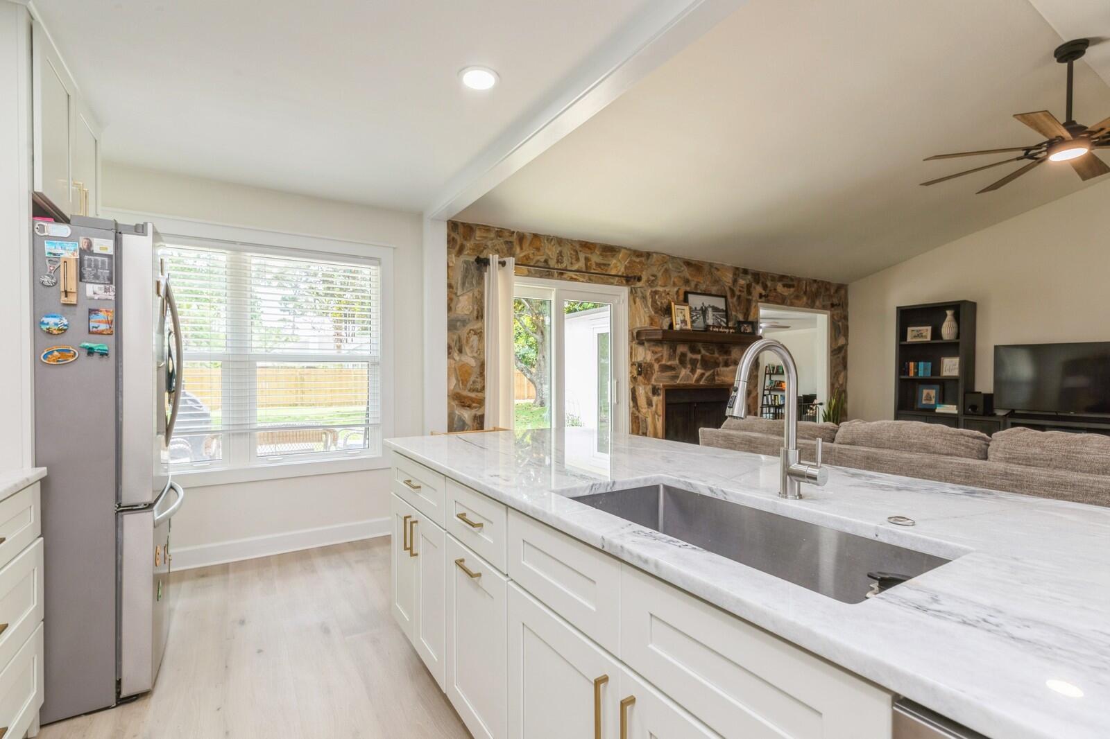 PINEWOOD ESTATES - Residential