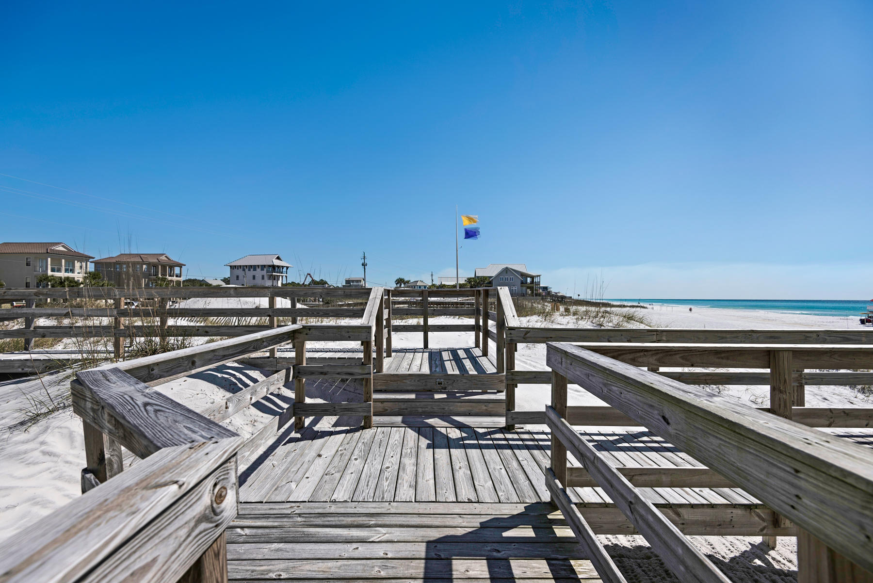 VAN WAY BEACH - Residential