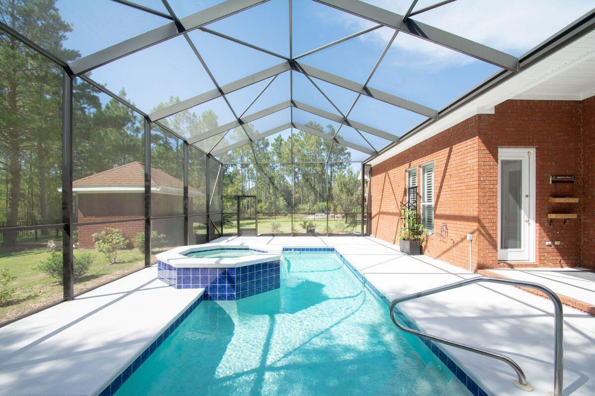 WINDSWEPT ESTATES - Residential