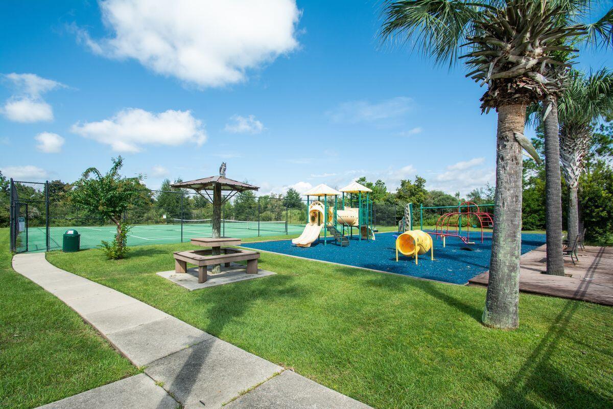 WINDSWEPT ESTATES - Residential