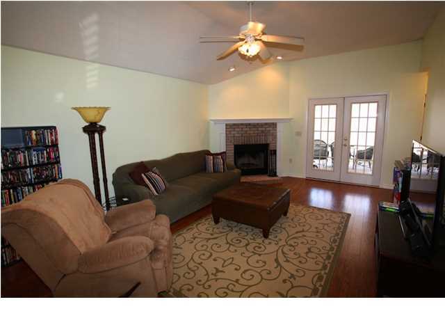 HARLAN SQUARE S/D - Residential