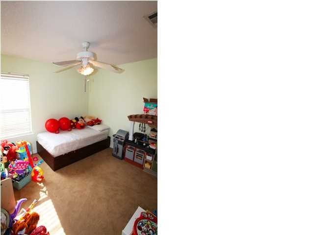 HARLAN SQUARE S/D - Residential