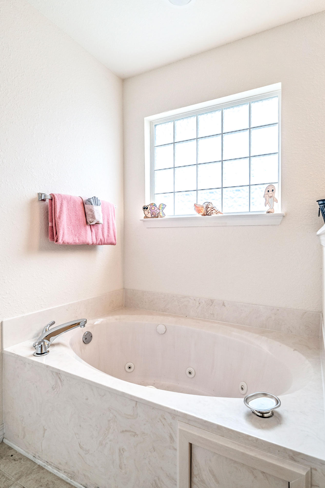 DRIFTWOOD ESTATES - Residential