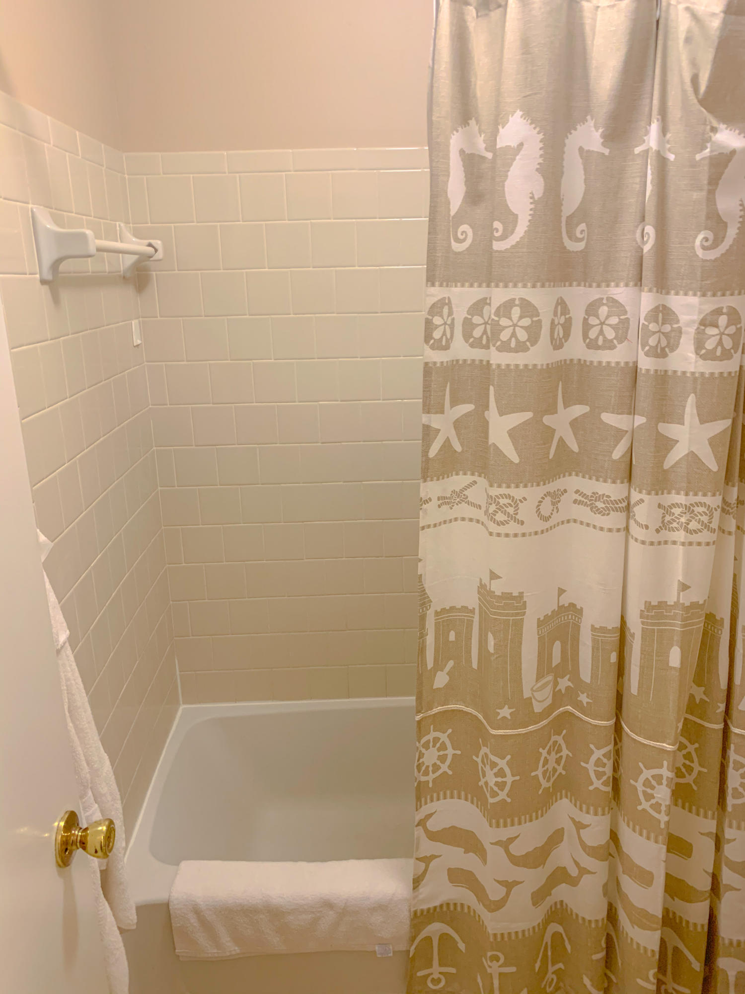 CASSINE GARDENS T/H PH 4 - Residential