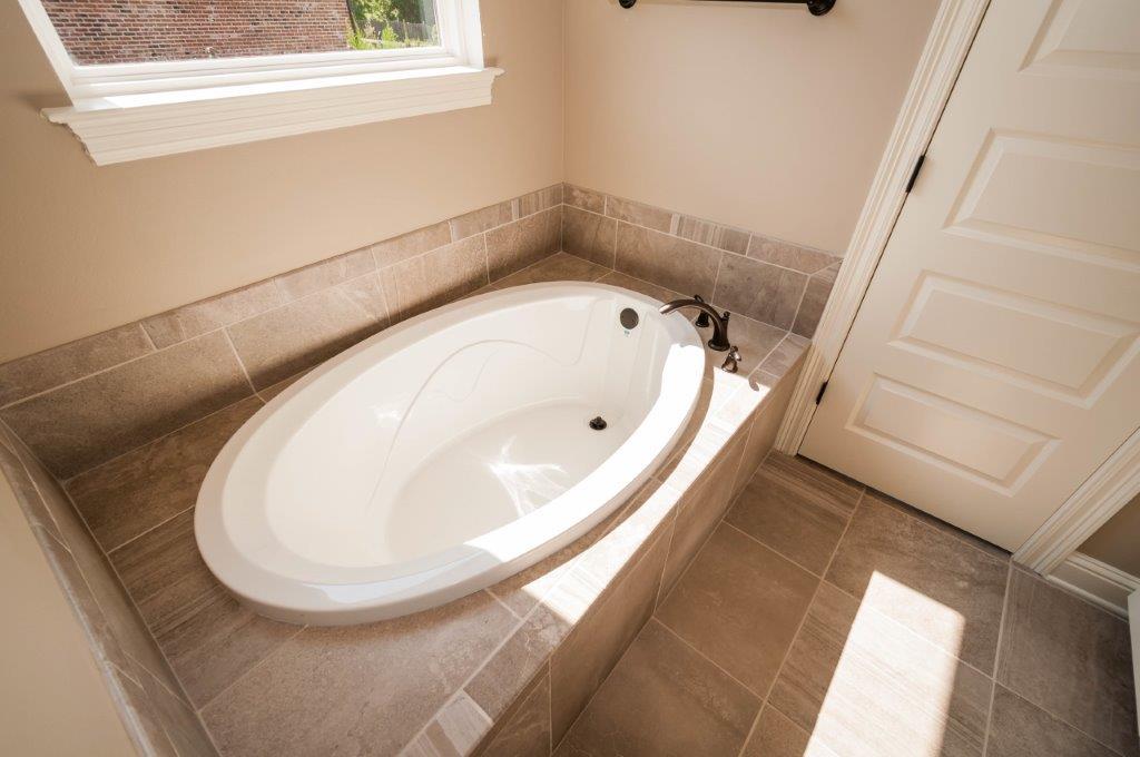 MILL CREEK FARMS - Residential