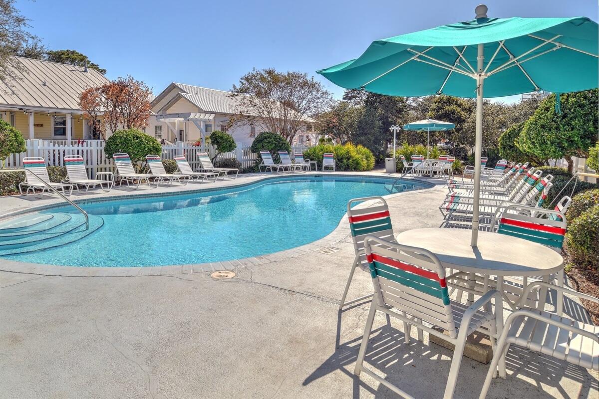 CRYSTAL BEACH COTTAGES PH 2 - Residential