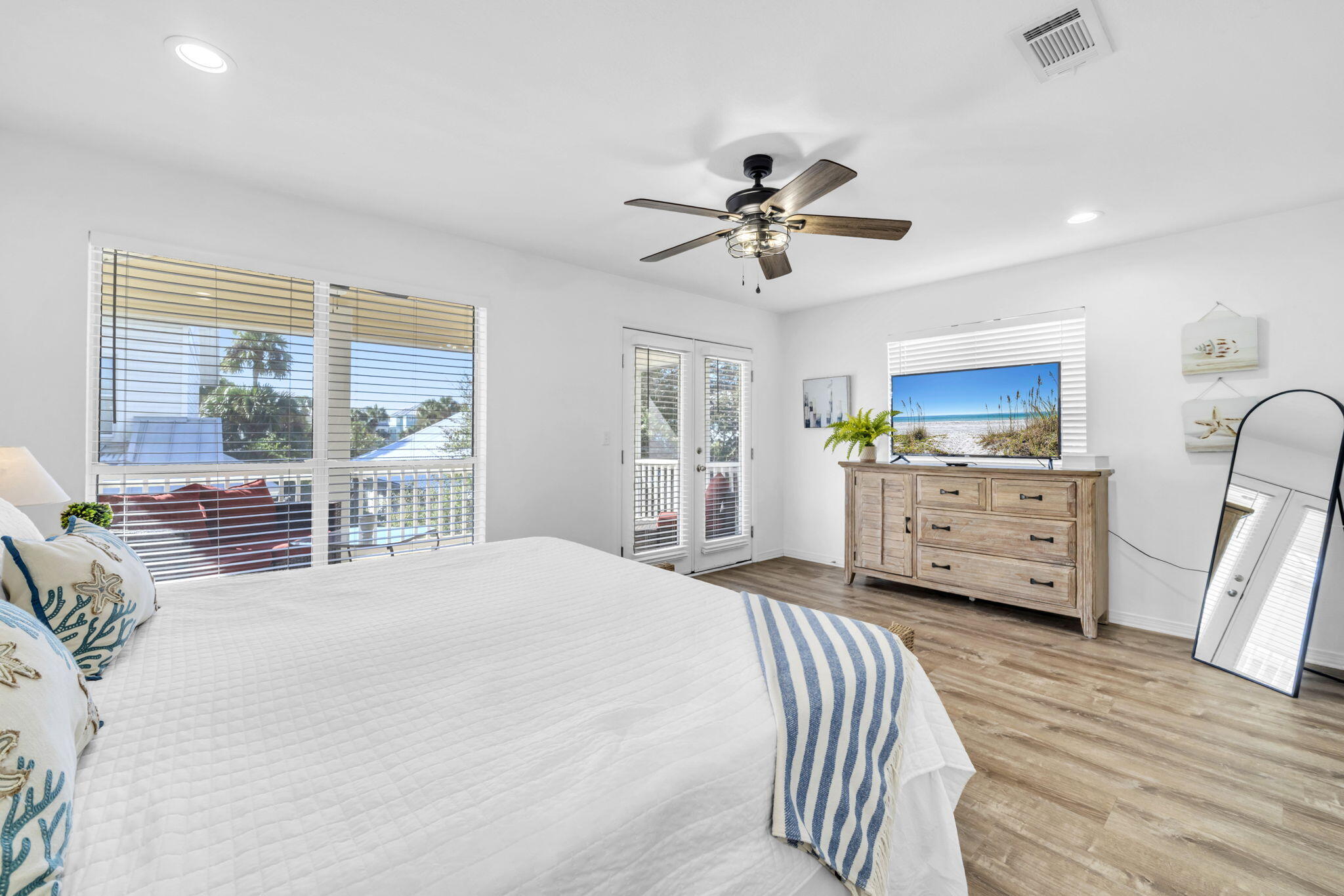 CRYSTAL BEACH COTTAGES PH 2 - Residential