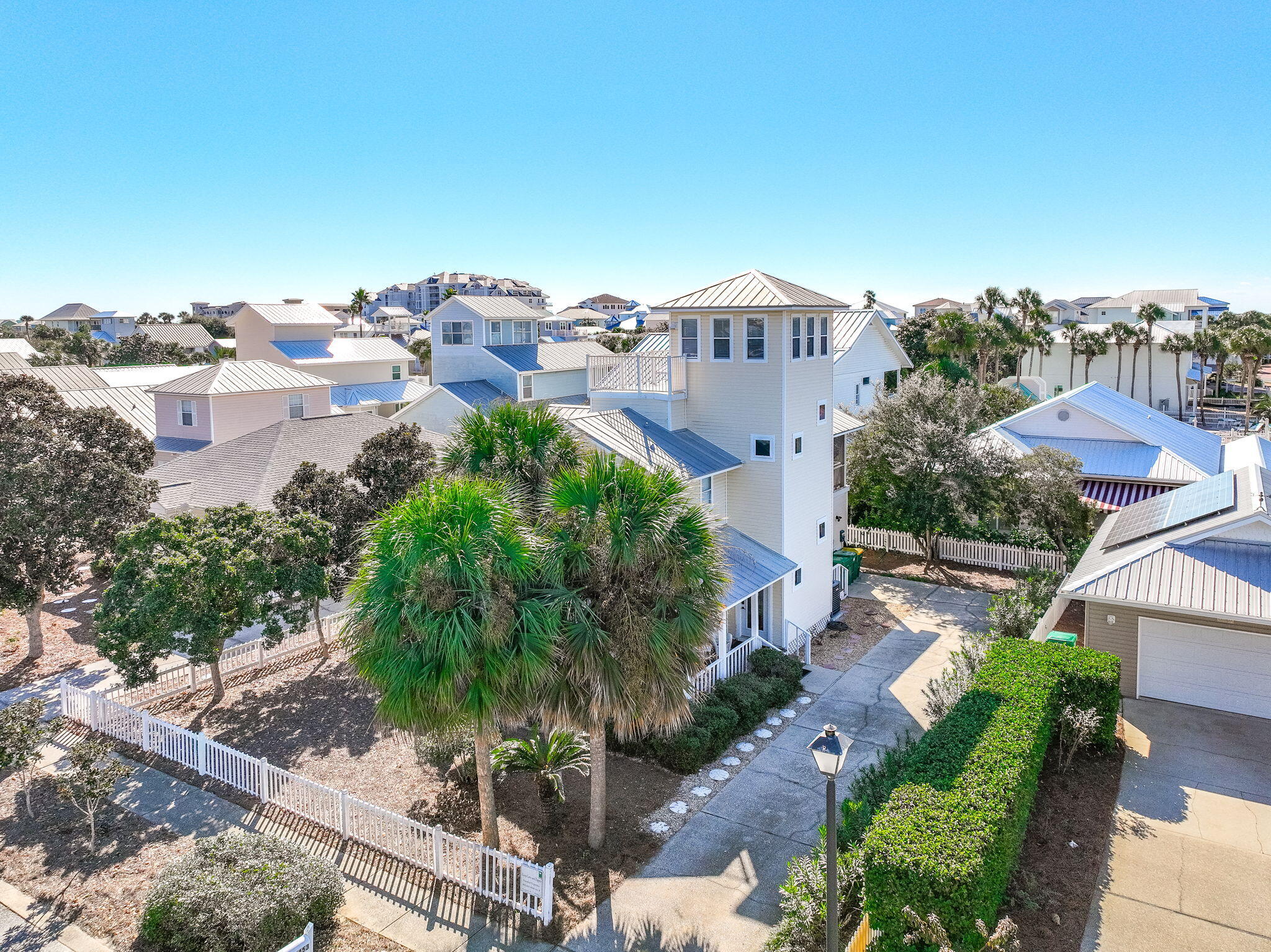 CRYSTAL BEACH COTTAGES PH 2 - Residential