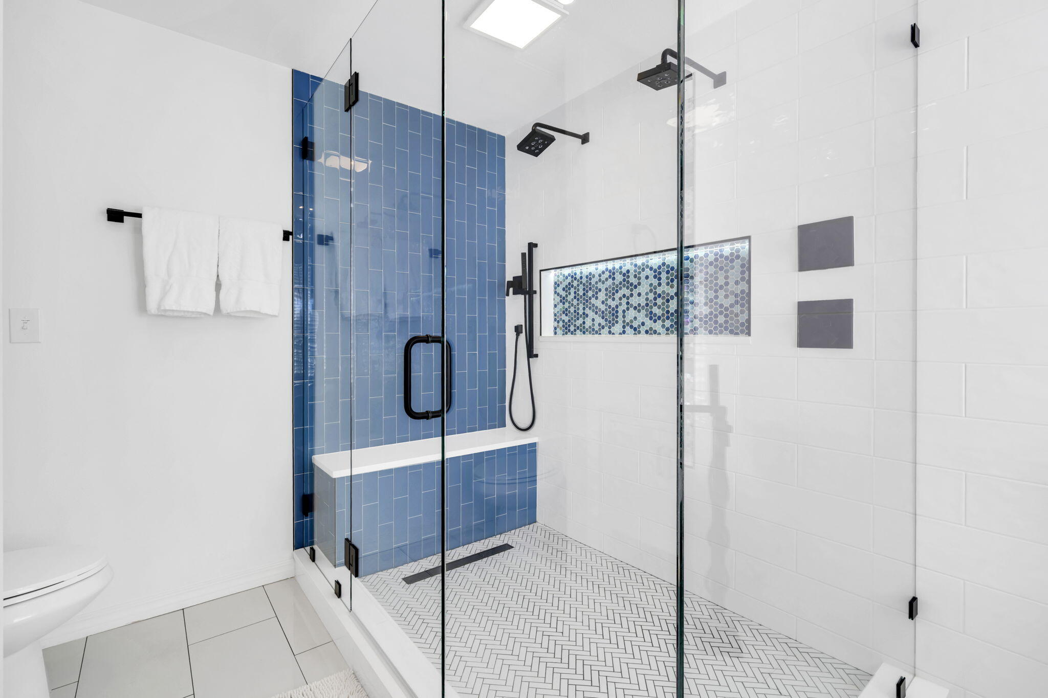 CRYSTAL BEACH COTTAGES PH 2 - Residential