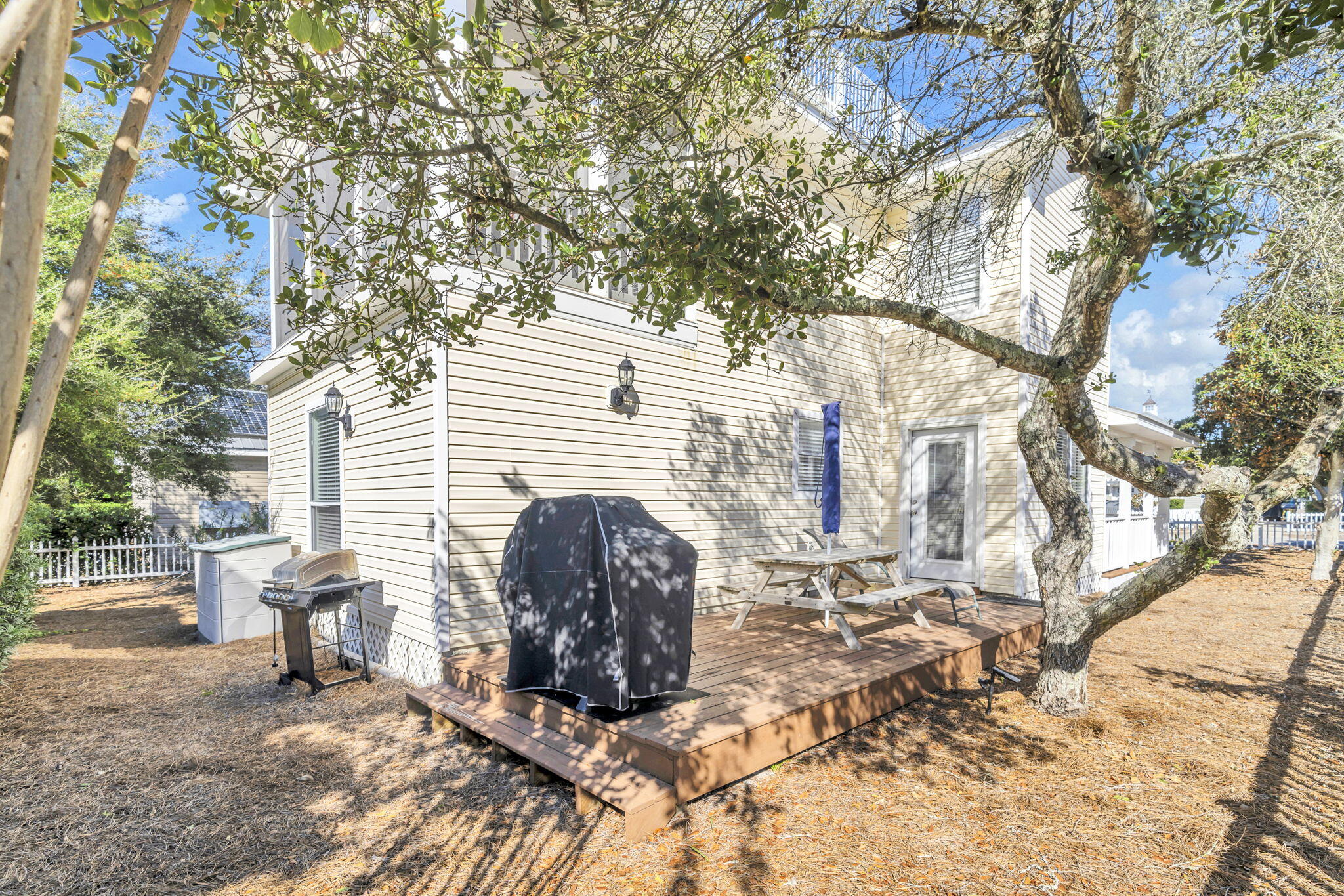 CRYSTAL BEACH COTTAGES PH 2 - Residential