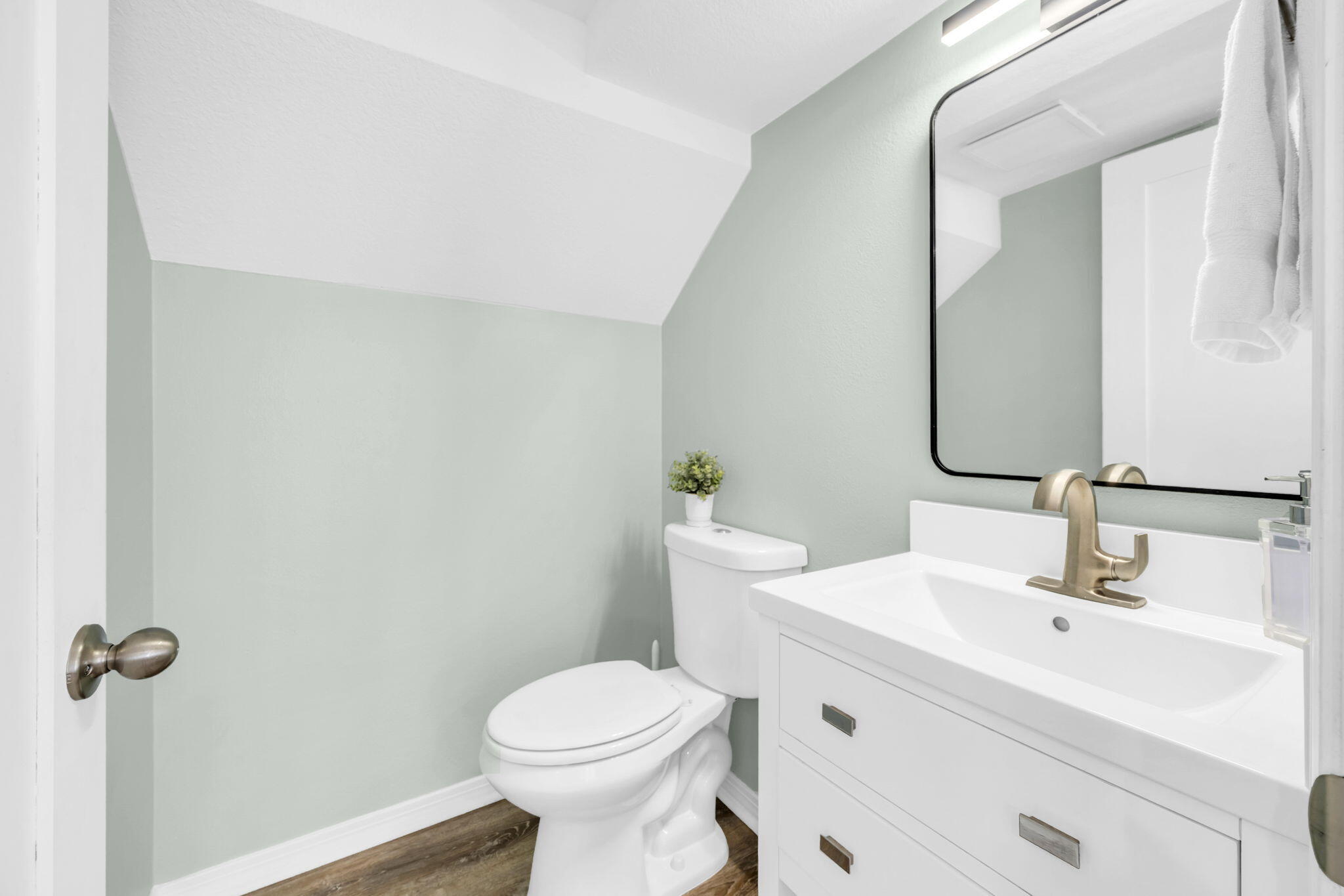 CRYSTAL BEACH COTTAGES PH 2 - Residential