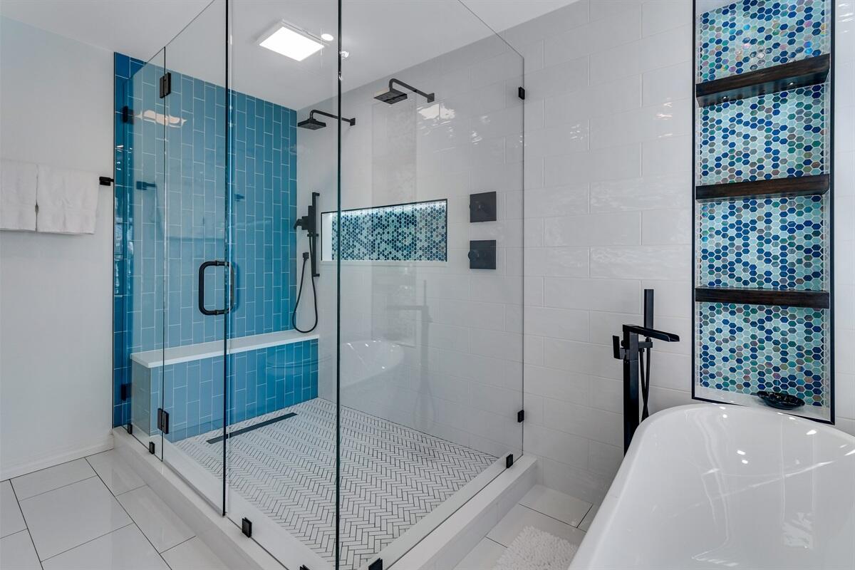 CRYSTAL BEACH COTTAGES PH 2 - Residential