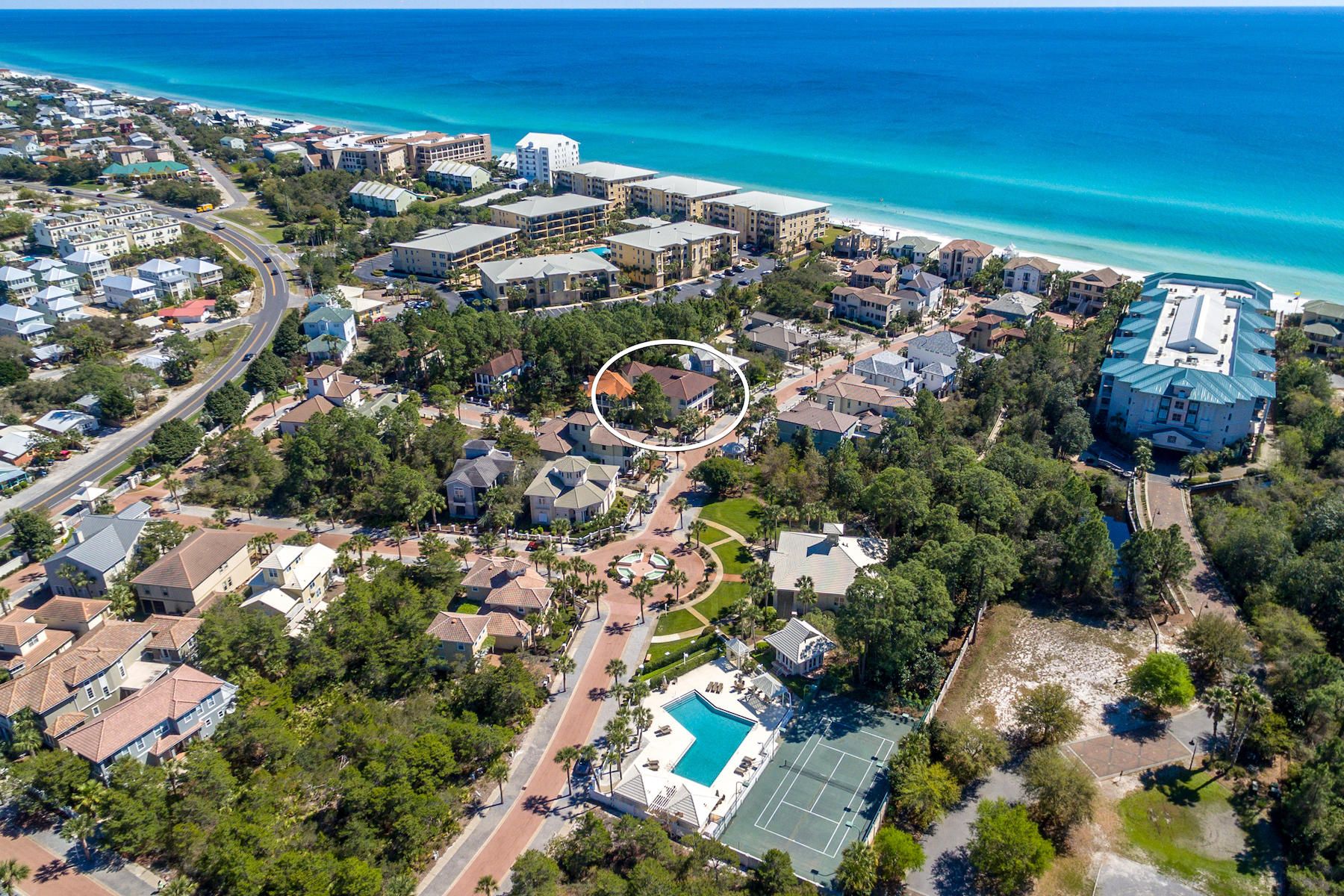 VILLAGE OF WHITE CLIFFS THE - Residential