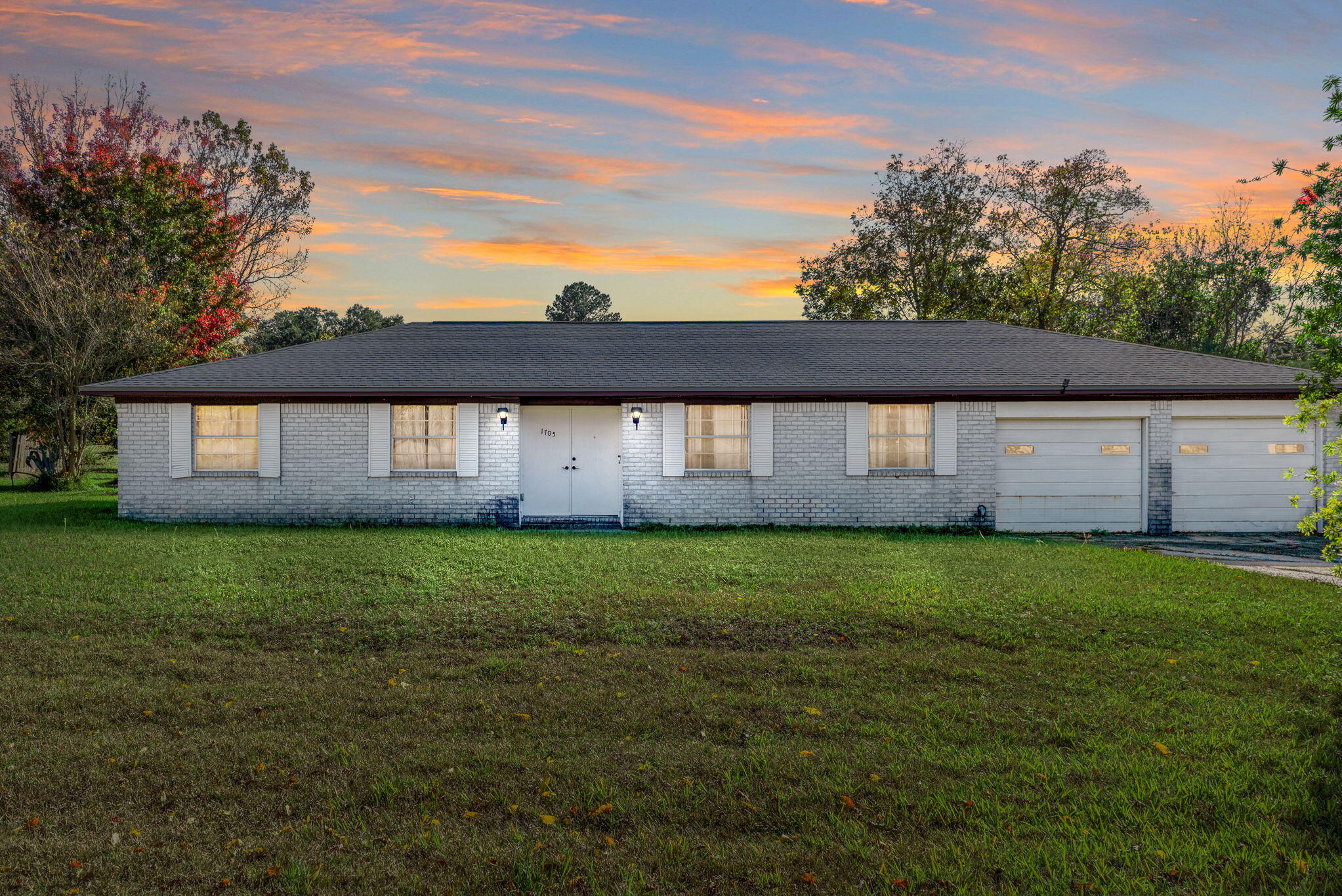 Welcome to this inviting 3-bedroom, 2-bathroom home in a charming Pensacola neighborhood. The cozy living room provides a perfect setting for relaxation and entertaining. The kitchen is equipped with modern appliances and ample storage, making meal preparation a joy. Each bedroom offers a comfortable retreat, with the primary suite featuring an ensuite bathroom for added privacy. The second bathroom is conveniently located to serve the other bedrooms and guests. The expansive yard is ideal for outdoor activities, gardening, or simply basking in the Florida sunshine. Additional bonus room in garage. Located near schools, parks, and local amenities, this home is perfect for those seeking both comfort and convenience.