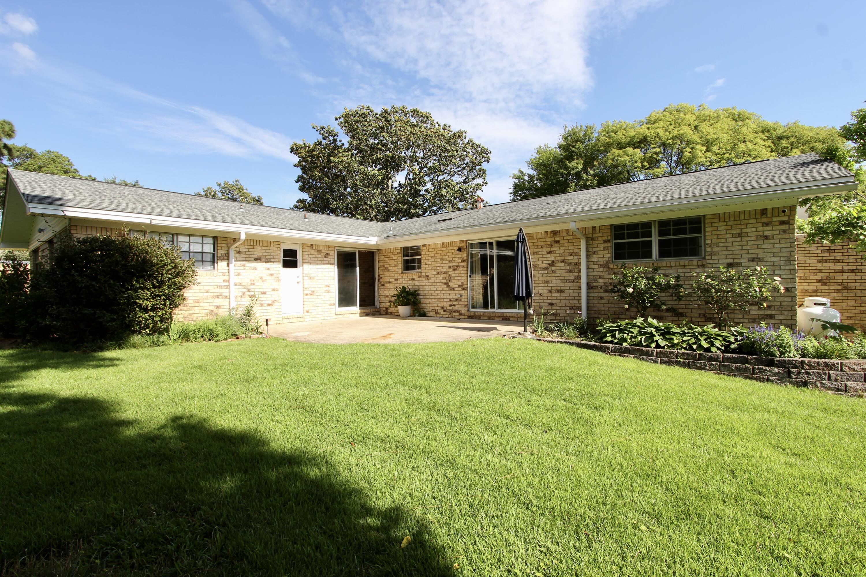 POQUITO BAYOU - Residential