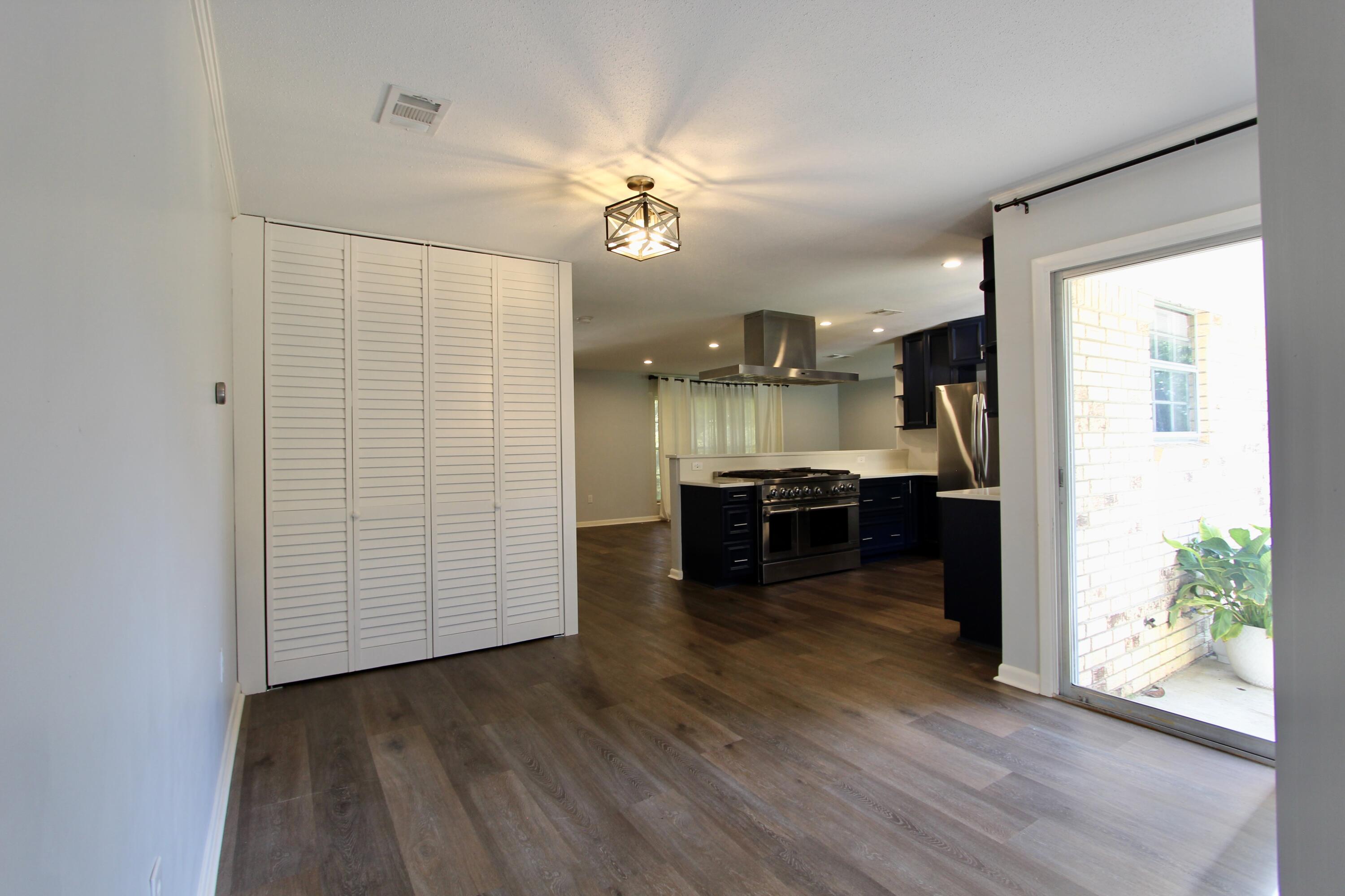 POQUITO BAYOU - Residential