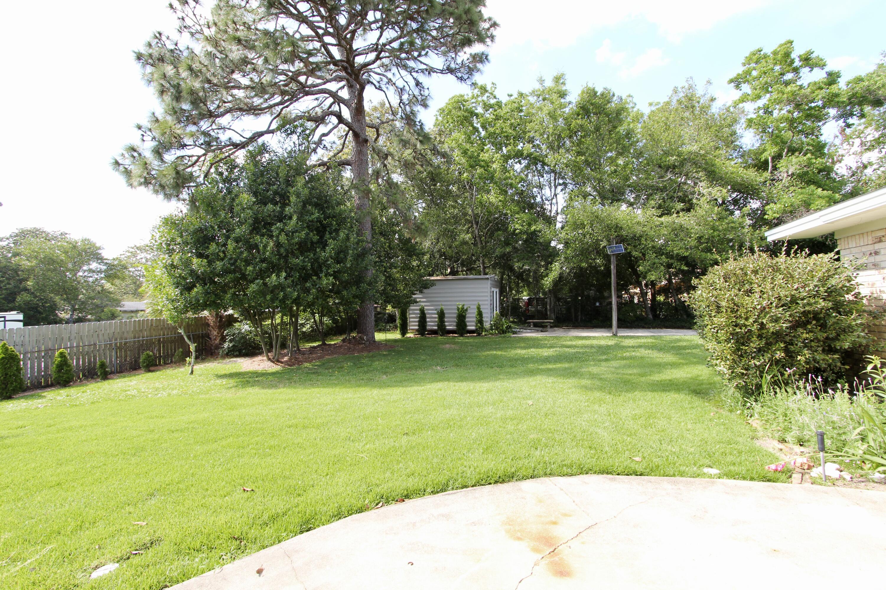 POQUITO BAYOU - Residential