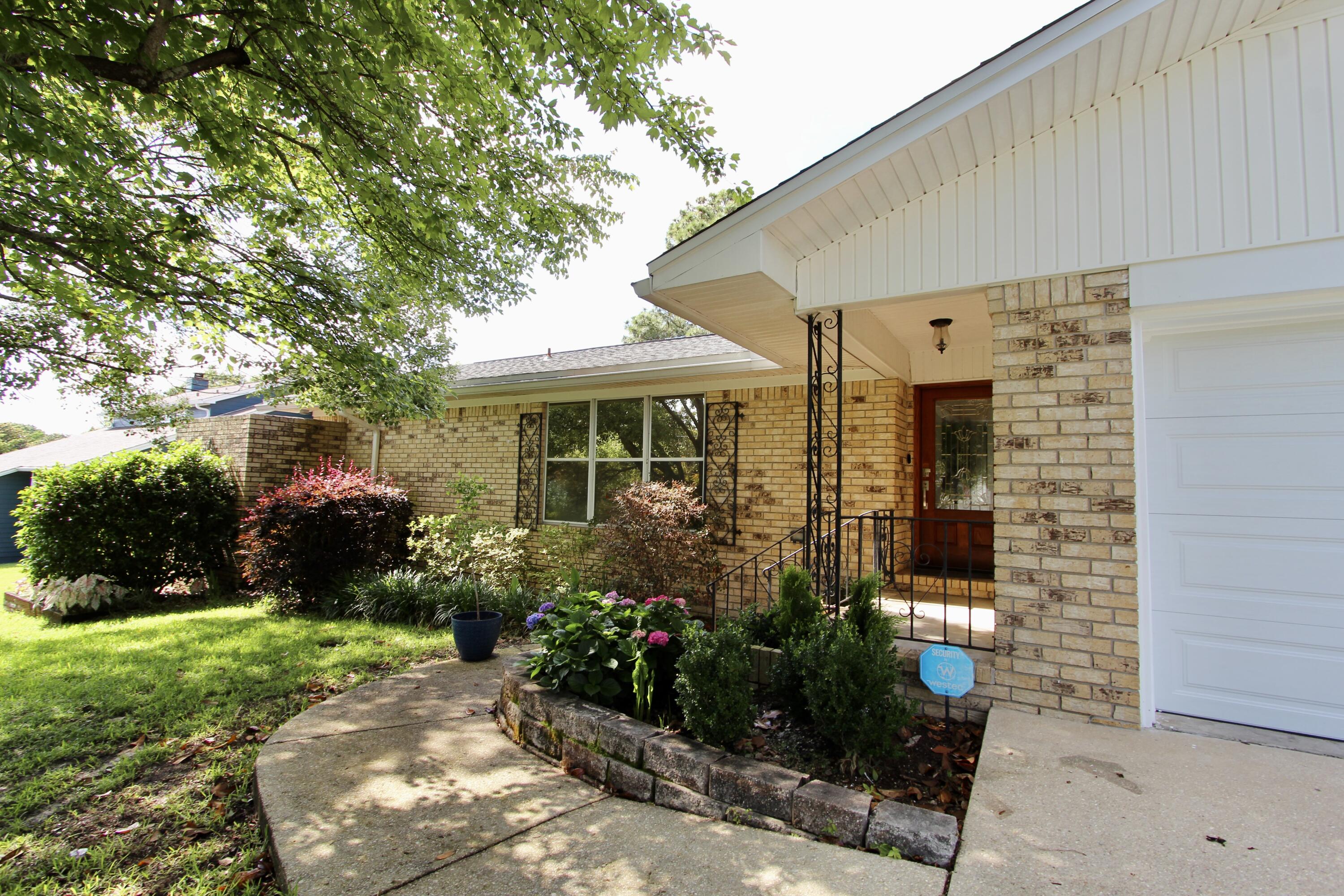 POQUITO BAYOU - Residential