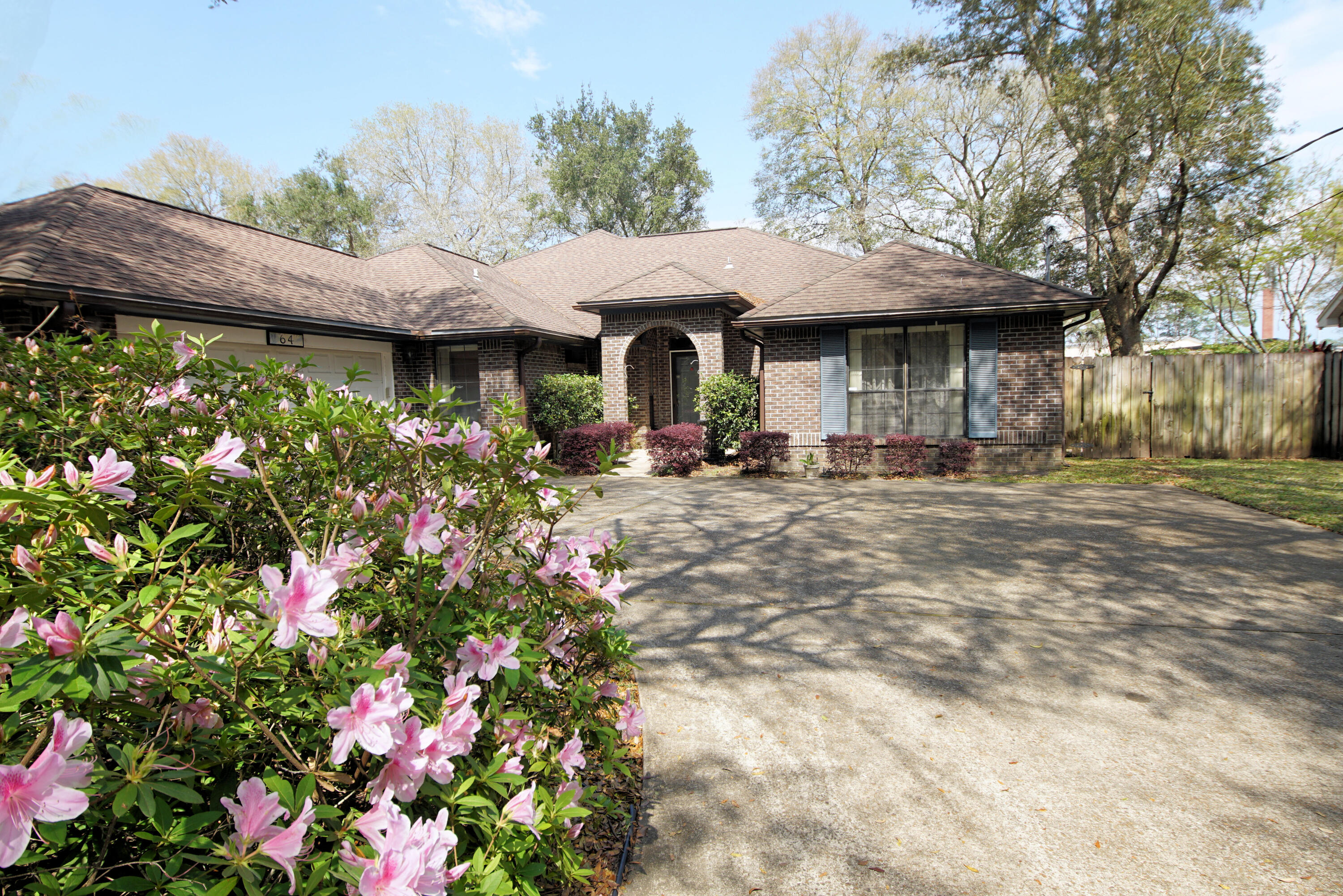 SHALIMAR PLANTATION - Residential