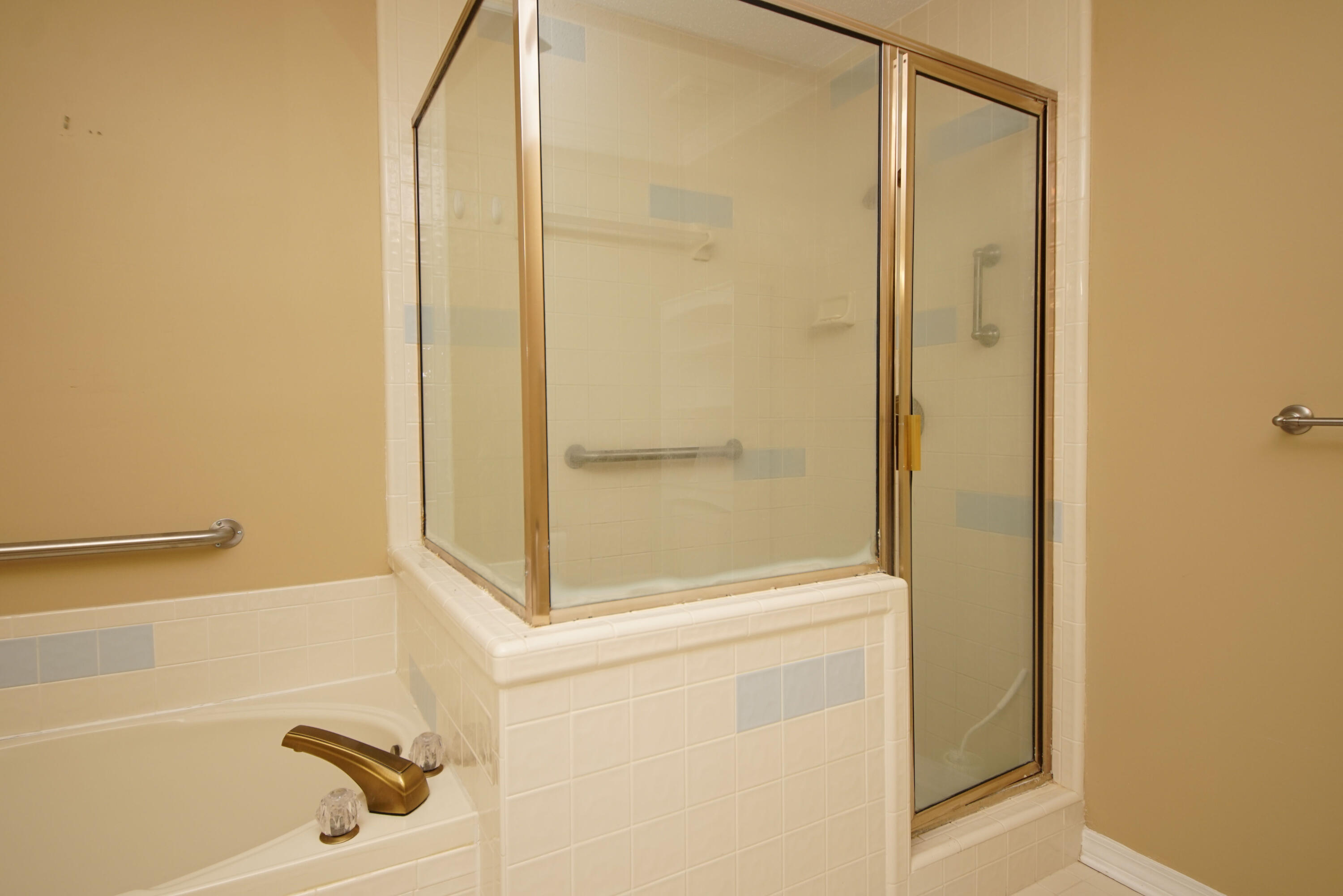 SHALIMAR PLANTATION - Residential