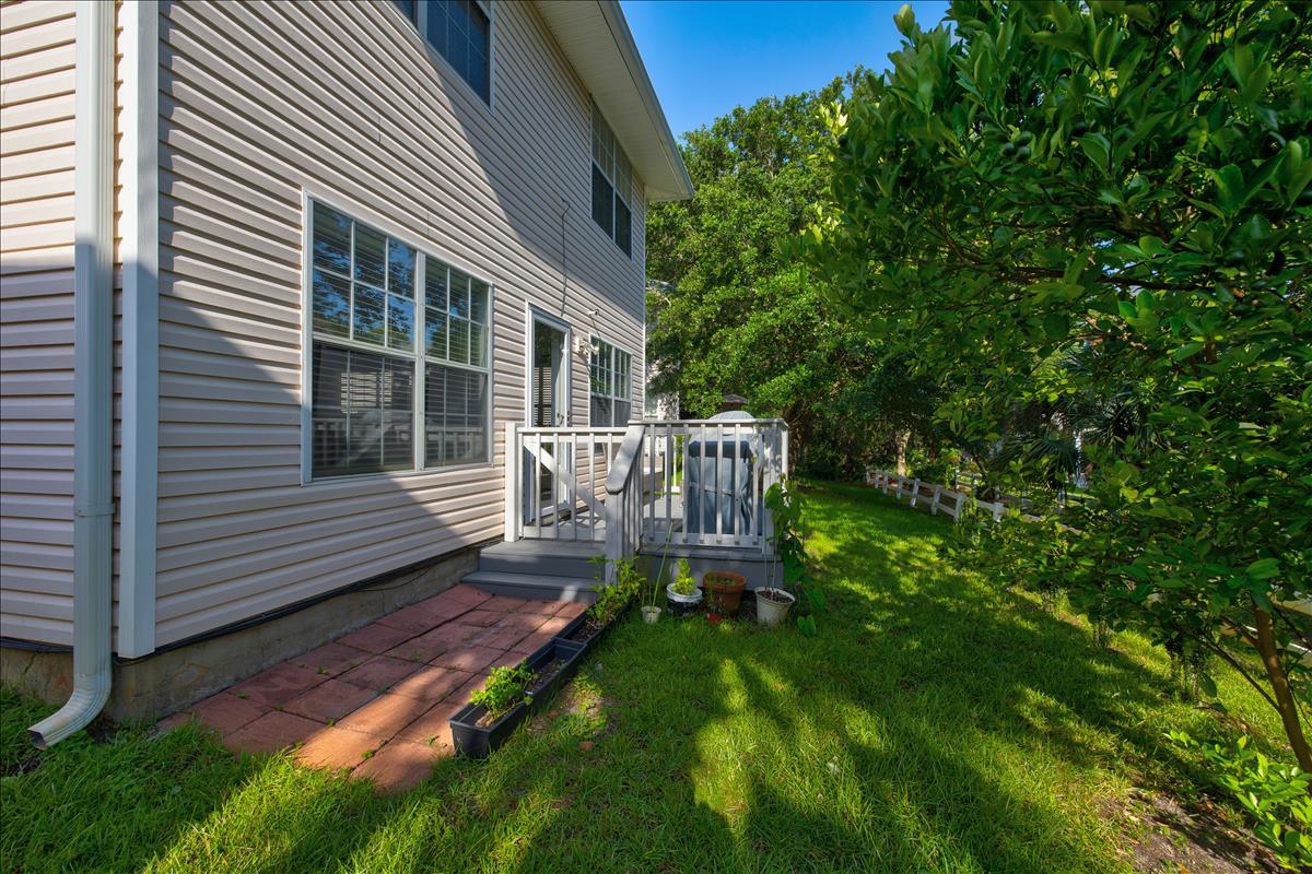 TWIN LAKES ESTATES - Residential