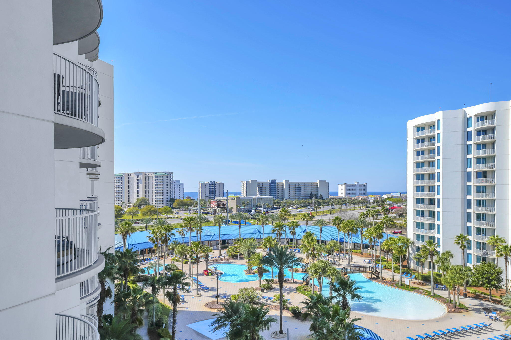 THE PALMS OF DESTIN - Residential