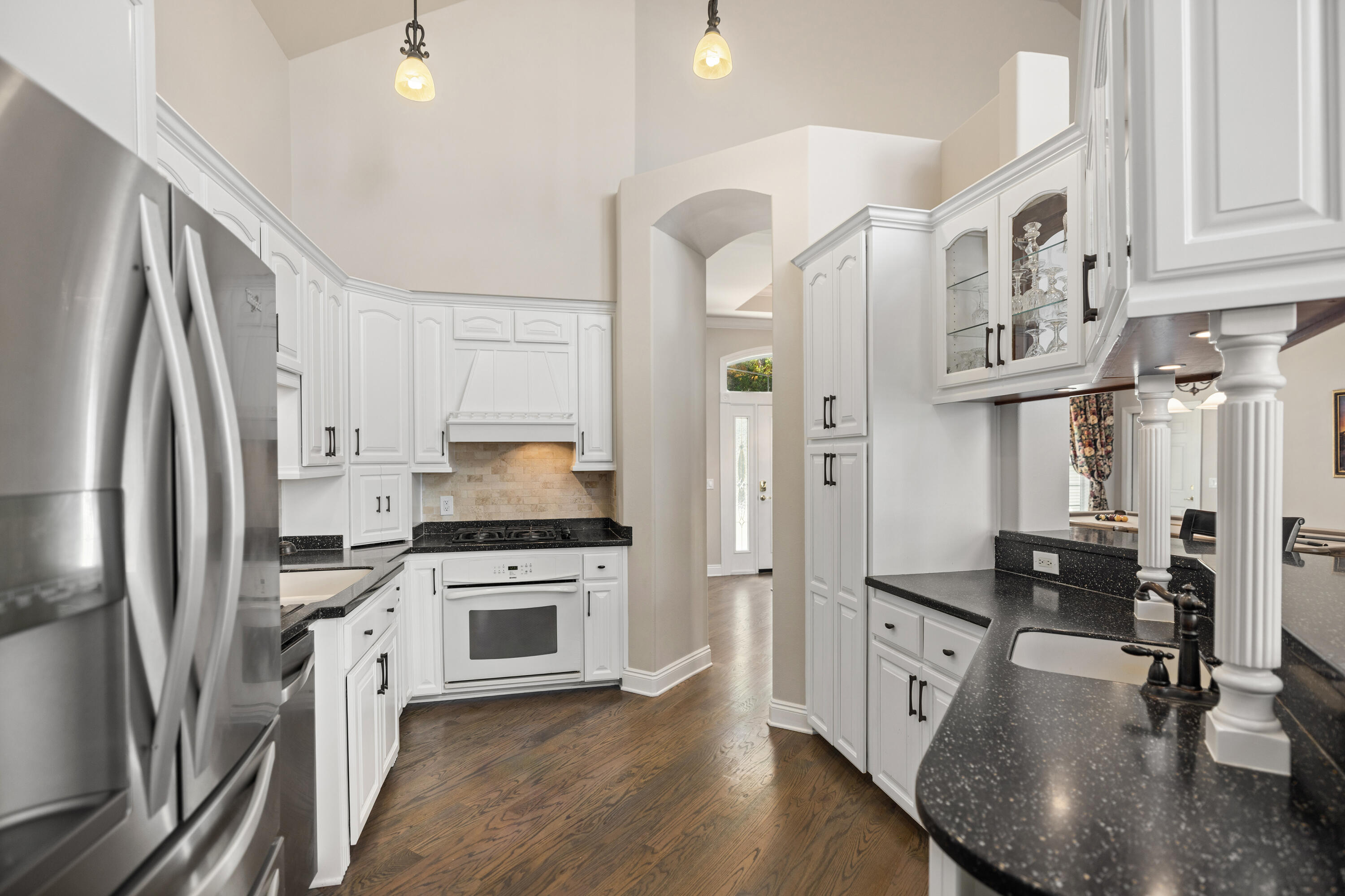 BAY PINE SHORES - Residential