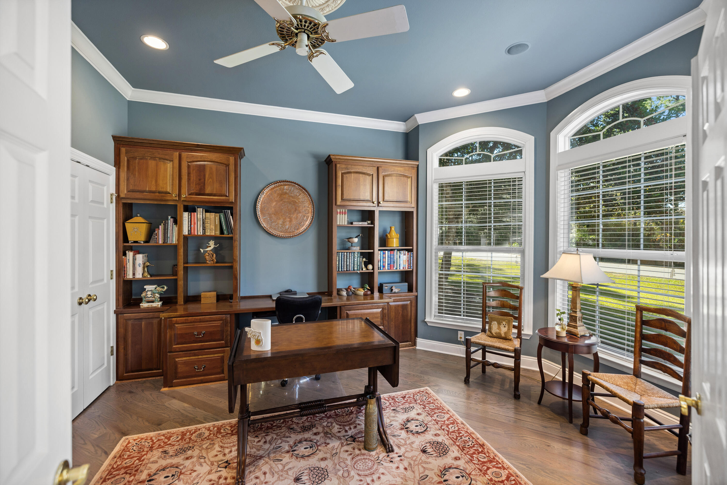 BAY PINE SHORES - Residential