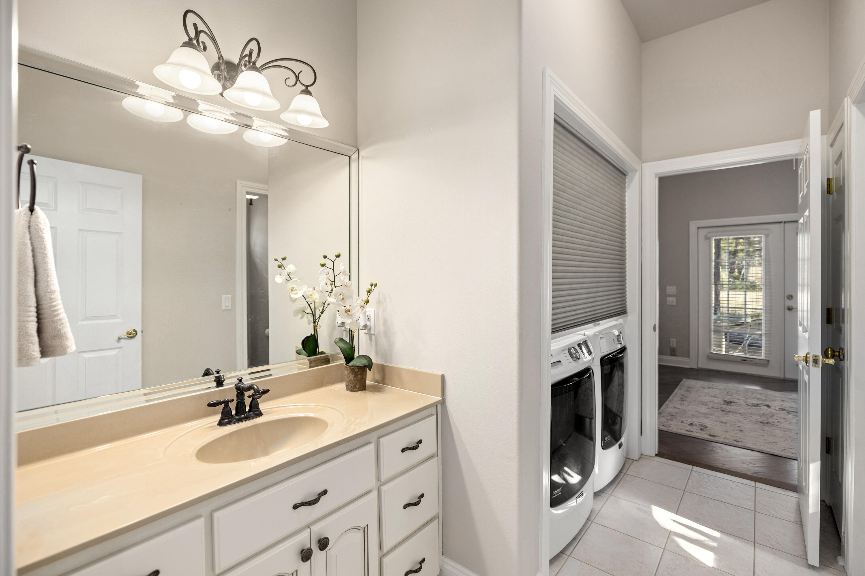 BAY PINE SHORES - Residential